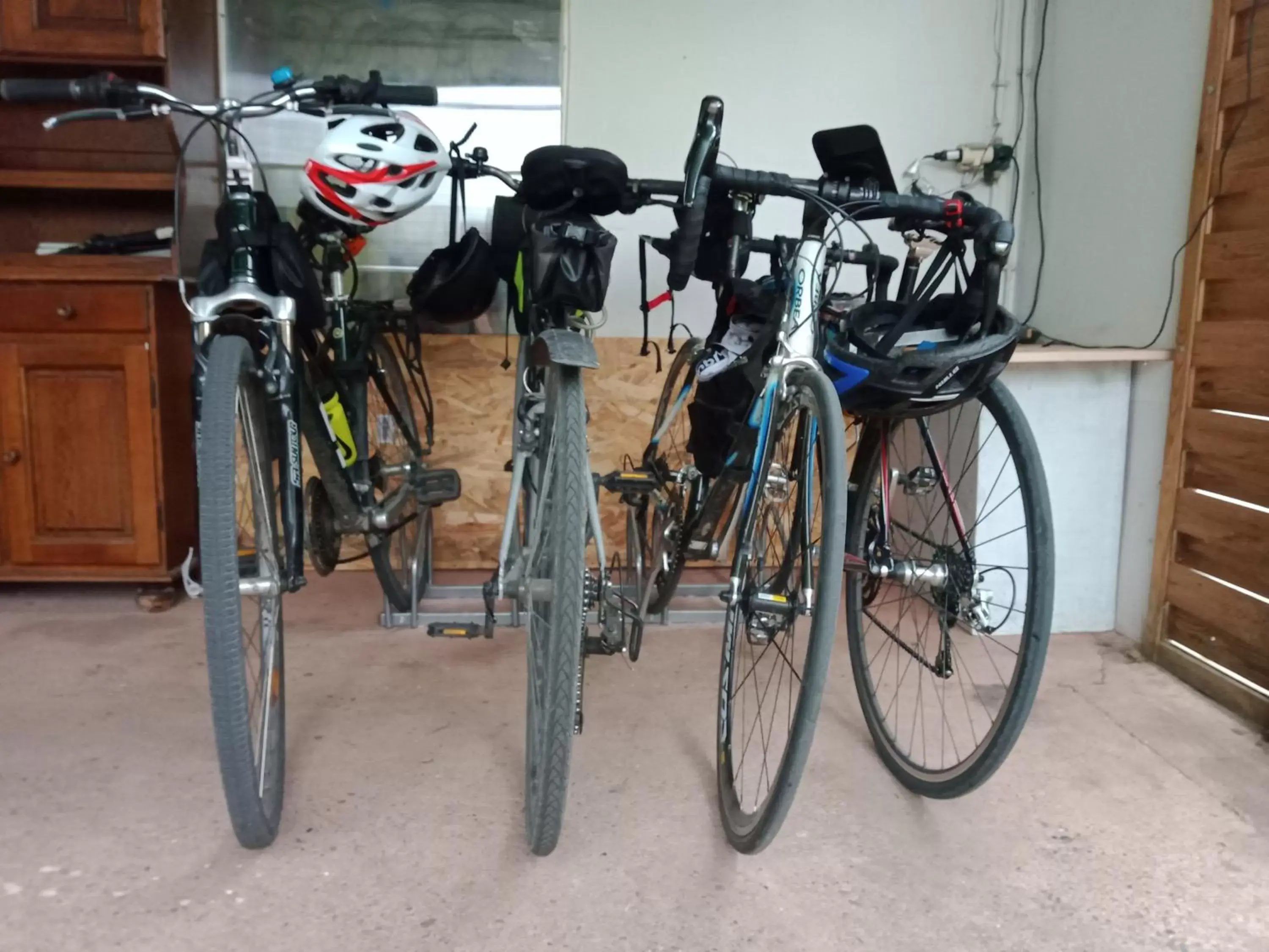 Biking in studio chez l'habitant