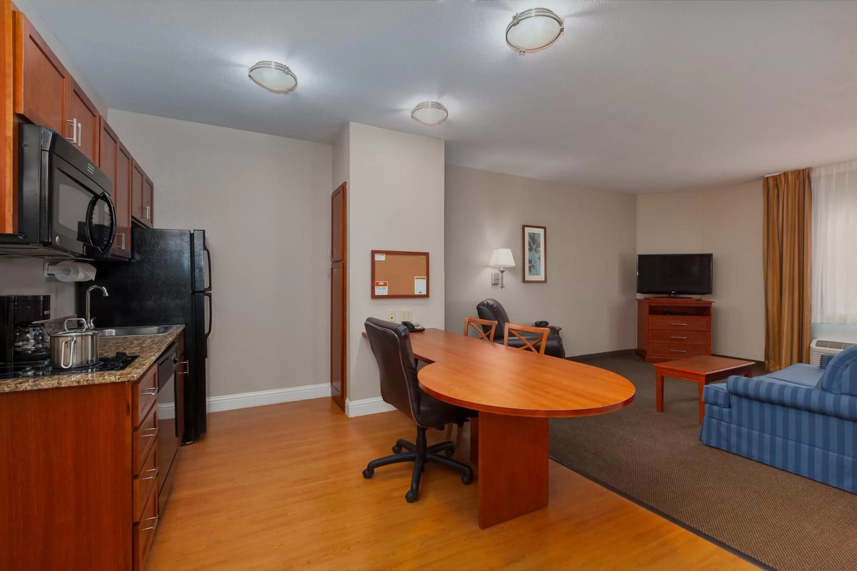 Bedroom in Candlewood Suites Decatur Medical Center by IHG