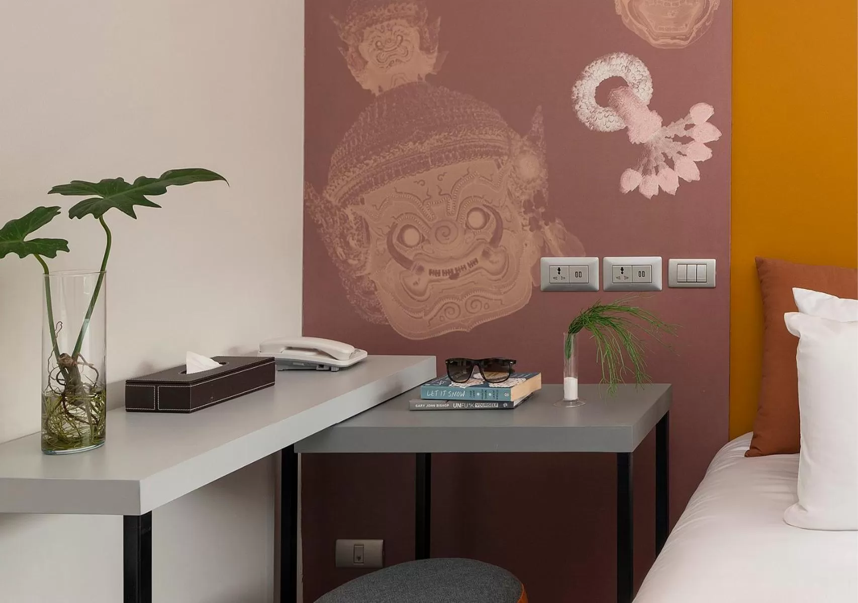 Bedroom, Bed in Jono Bangkok Asok Hotel