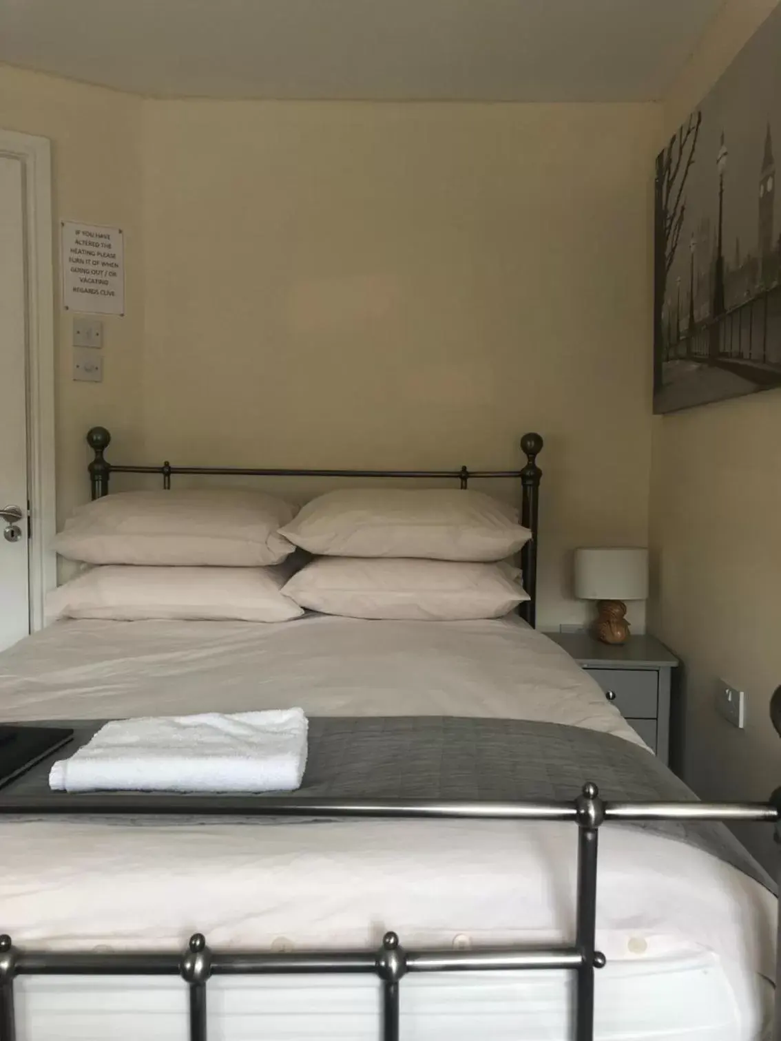 Bed in Worthing Rest