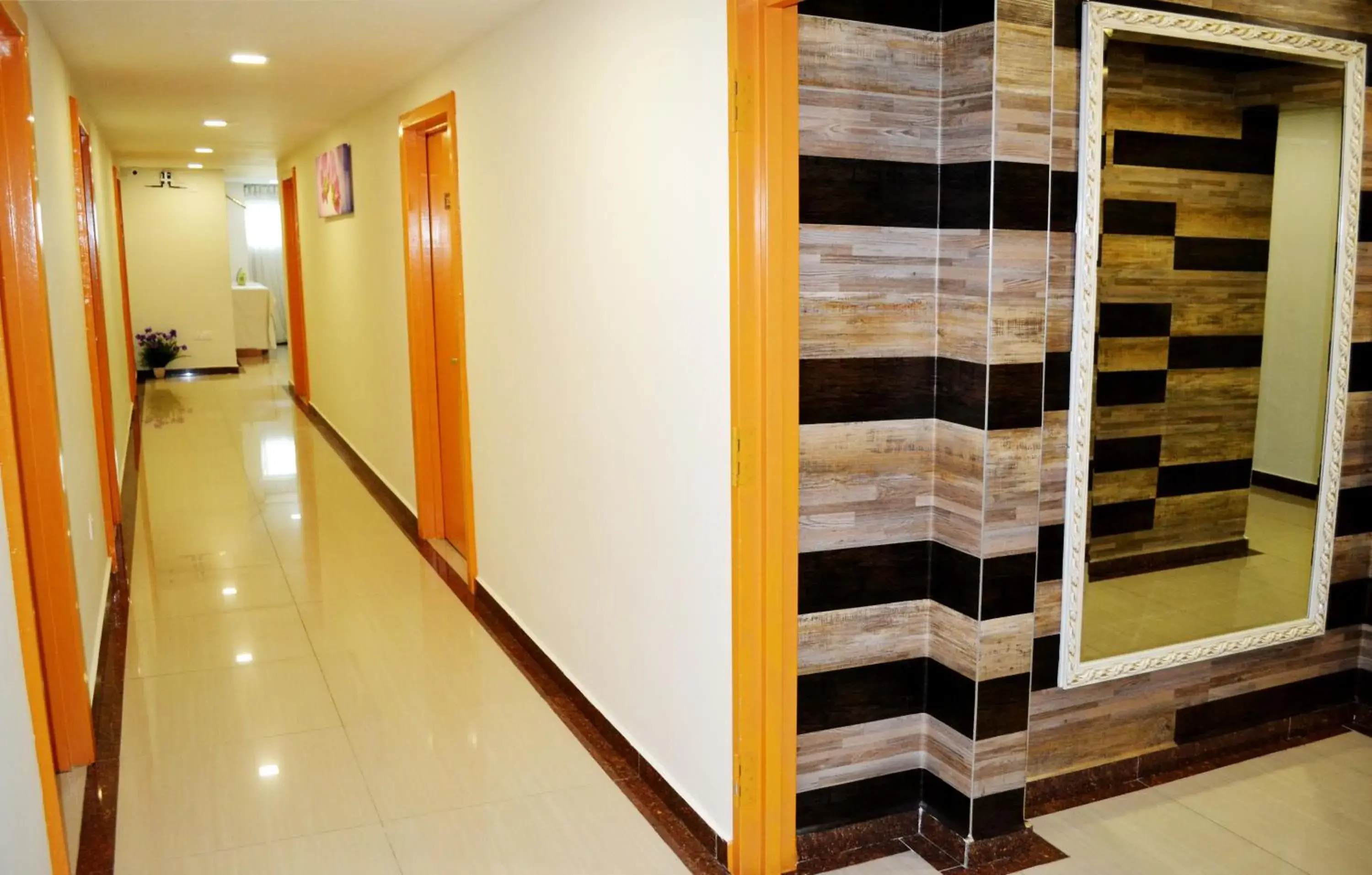 Area and facilities in Easy Hotel KL Sentral