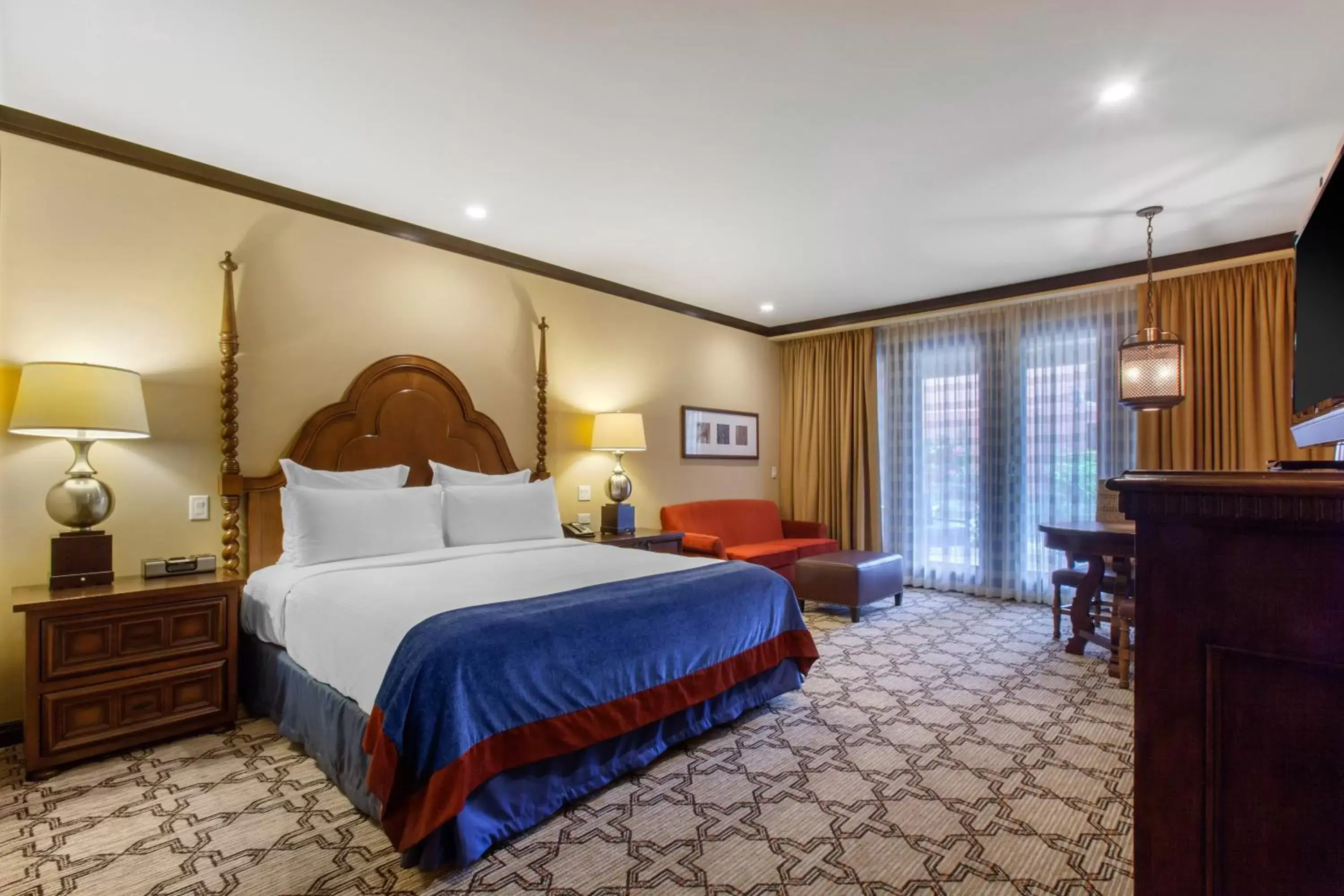 Resort View Room - 1 King Bed in Omni Scottsdale Resort & Spa at Montelucia