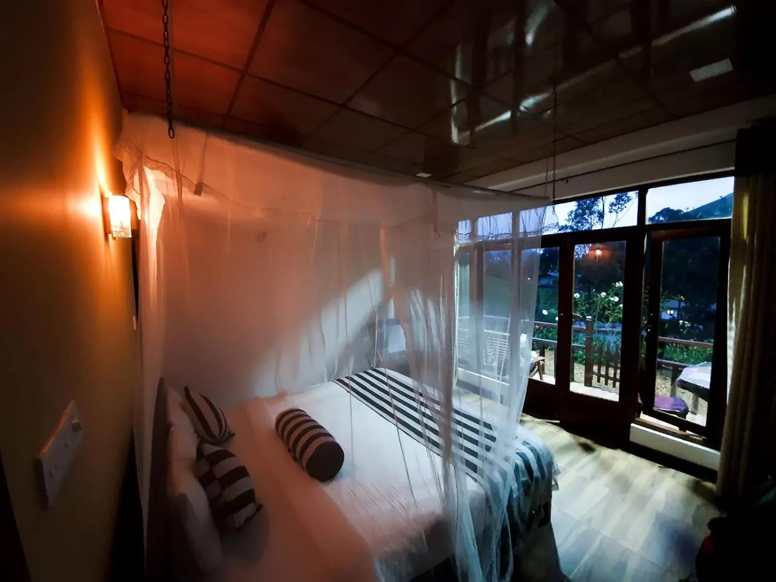 Photo of the whole room, Bed in Ella 100 View Cottage