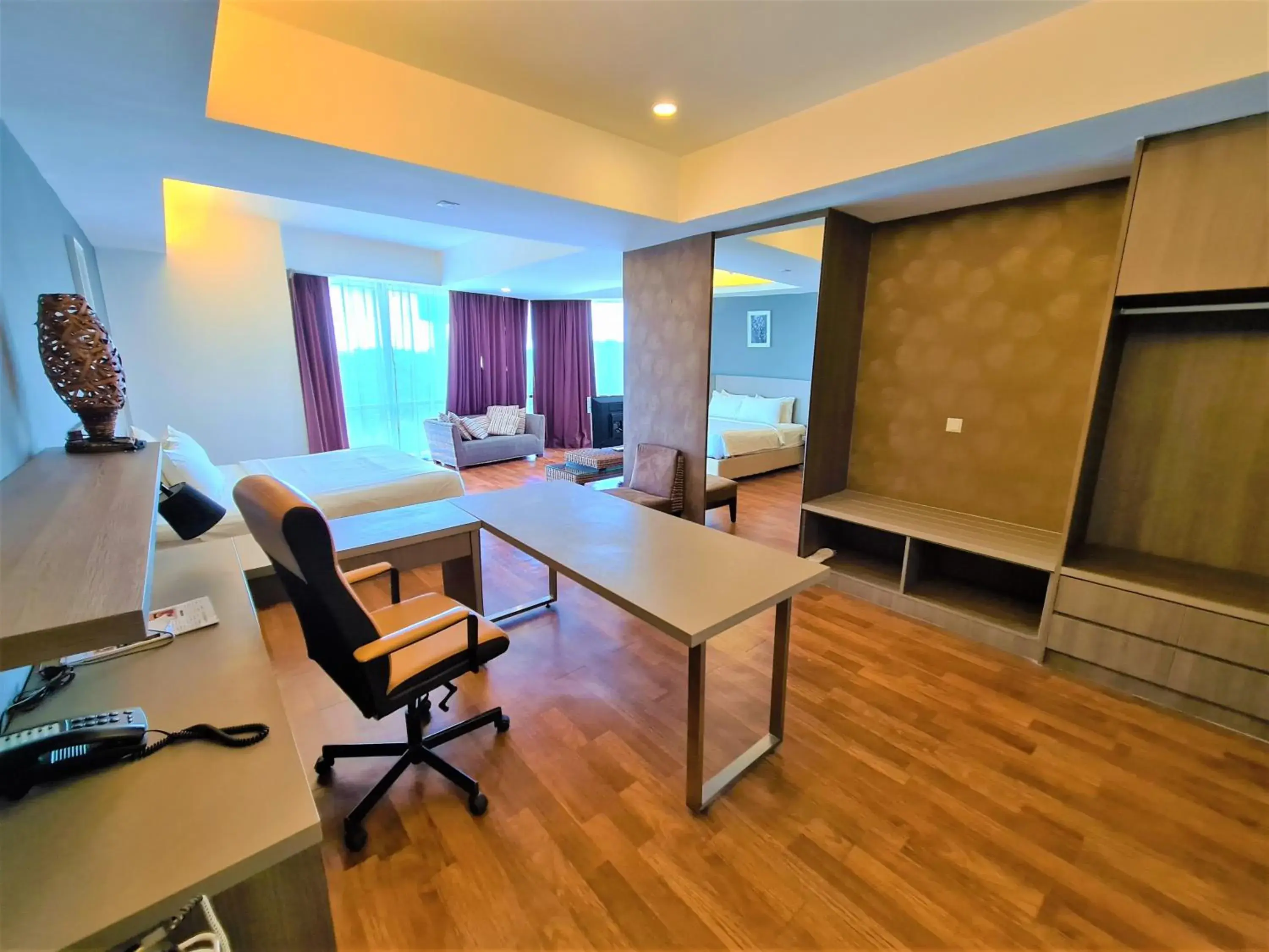 Nexus Business Suite Hotel