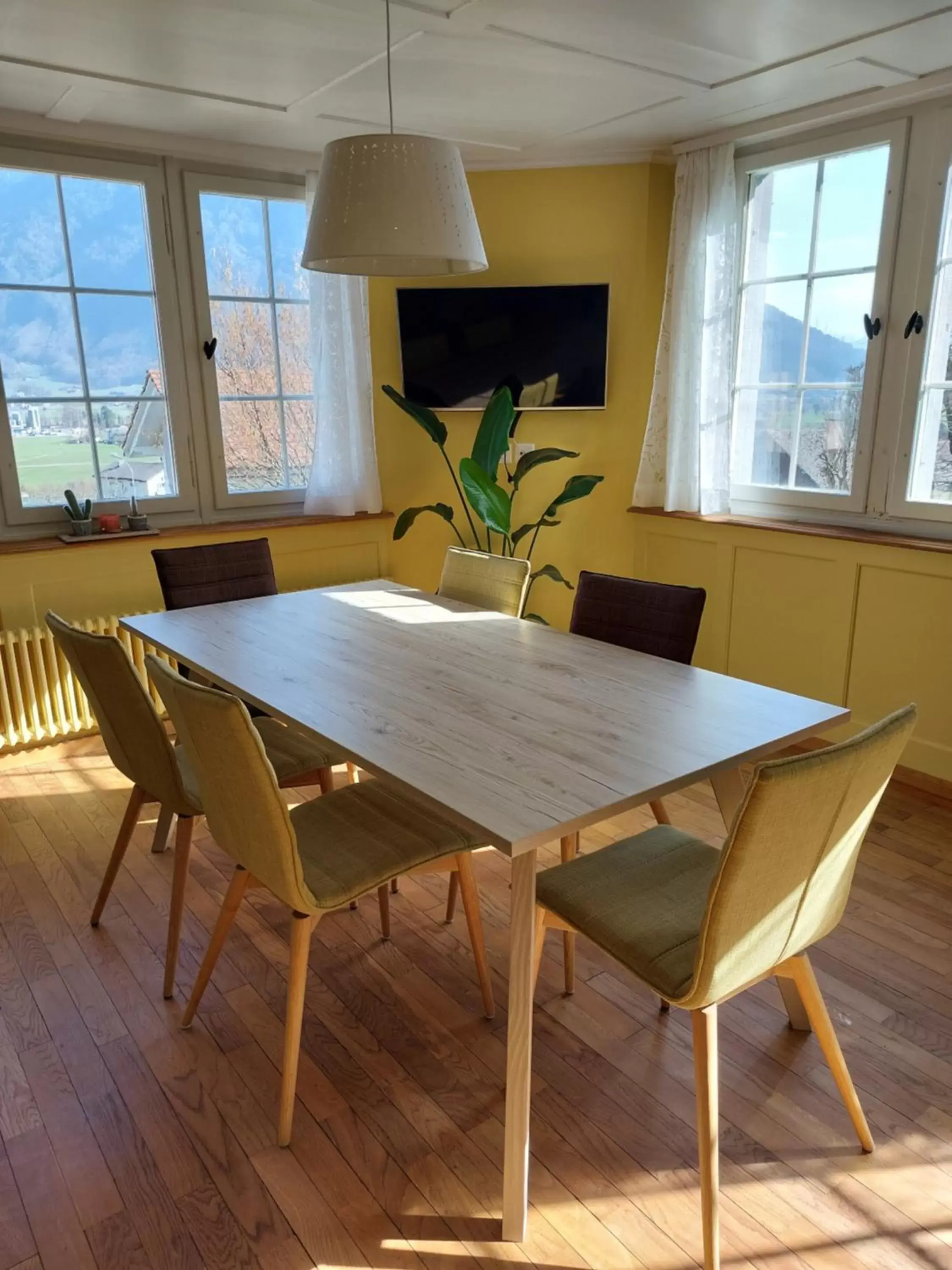 Living room, Dining Area in BnB Elsenerhaus