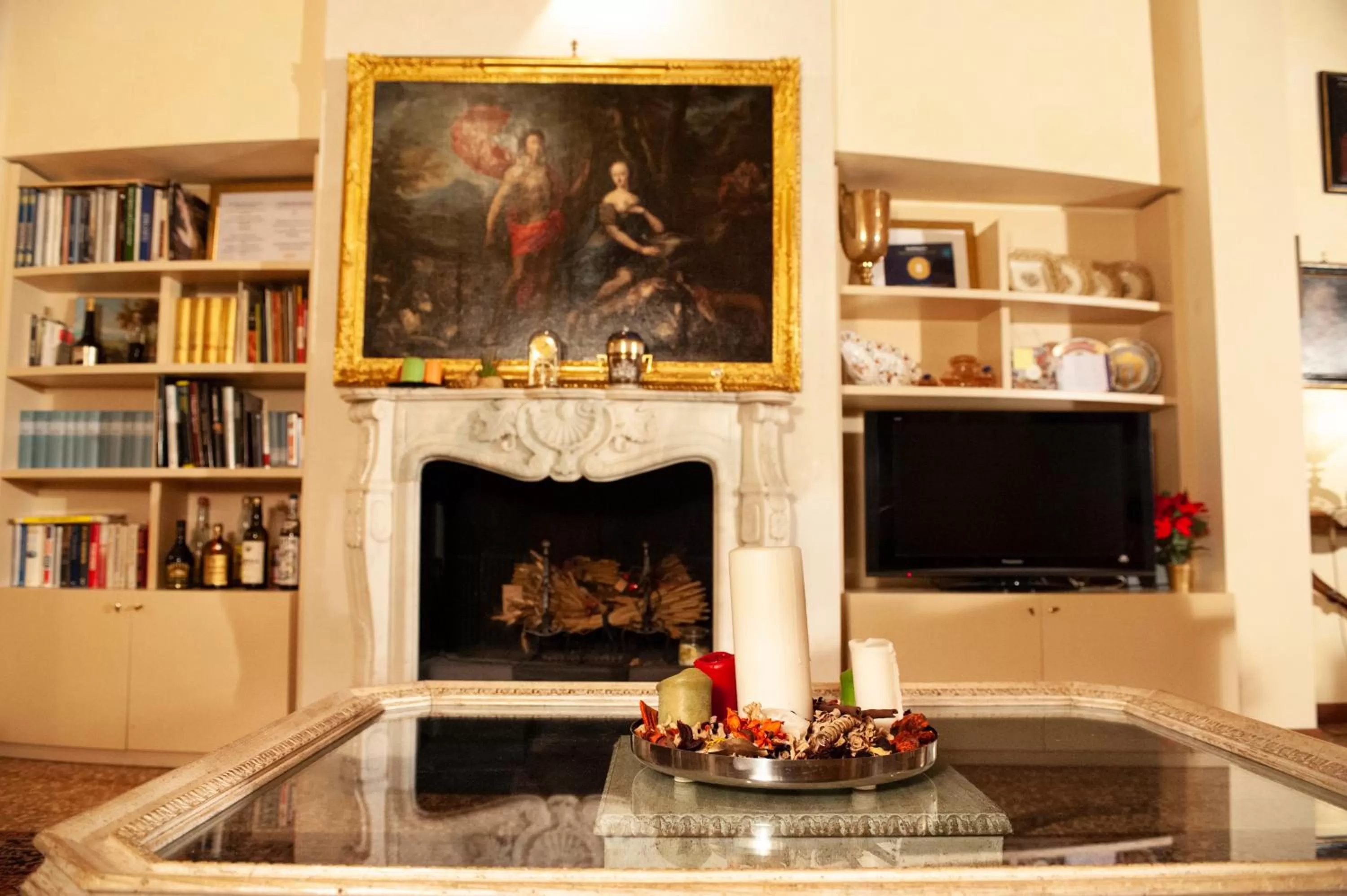 TV and multimedia in Gran Suite Piazza Maggiore - T&T communications