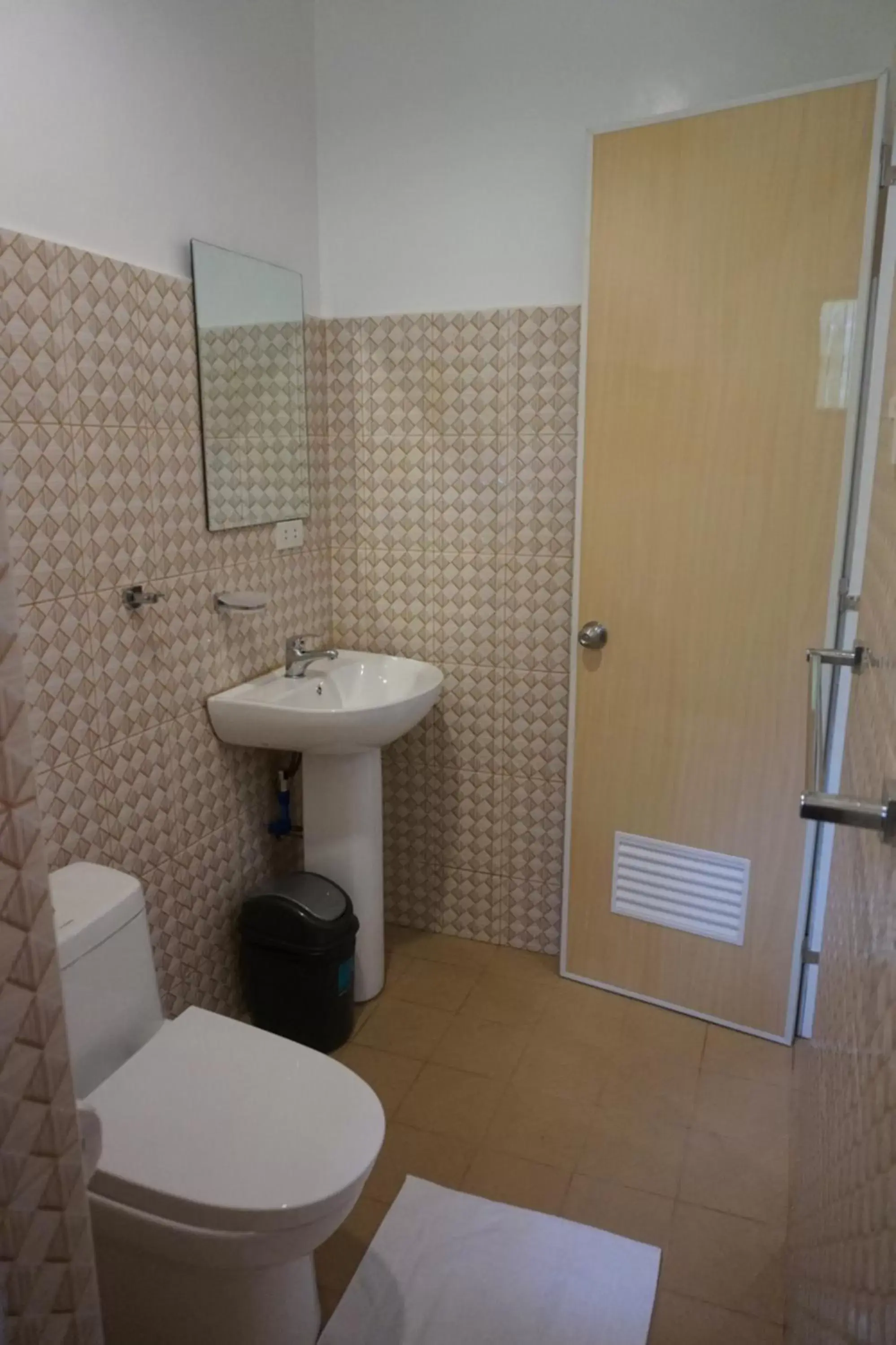 Photo of the whole room, Bathroom in Wellbeach Dive Resort