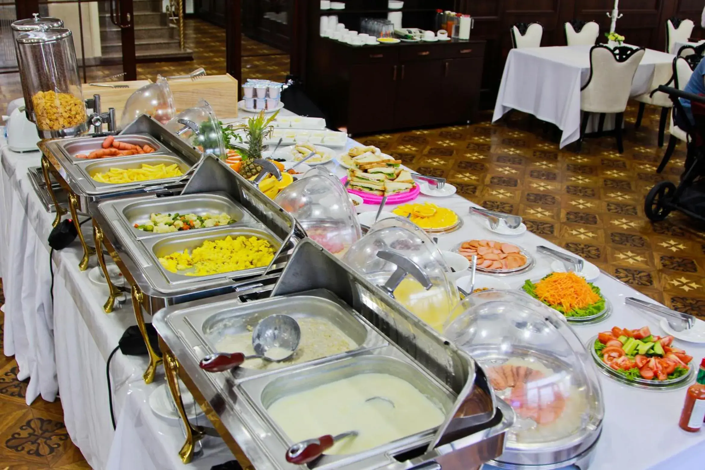 Business facilities, Food in Plaza Hotel Bishkek