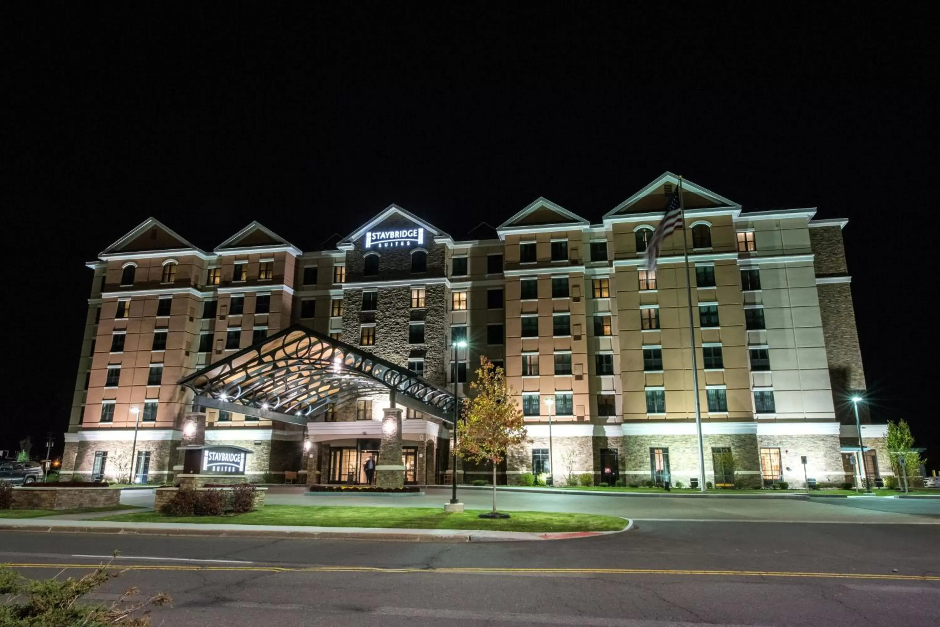 Property Building in Staybridge Suites Albany Wolf Rd-Colonie Center, an IHG Hotel