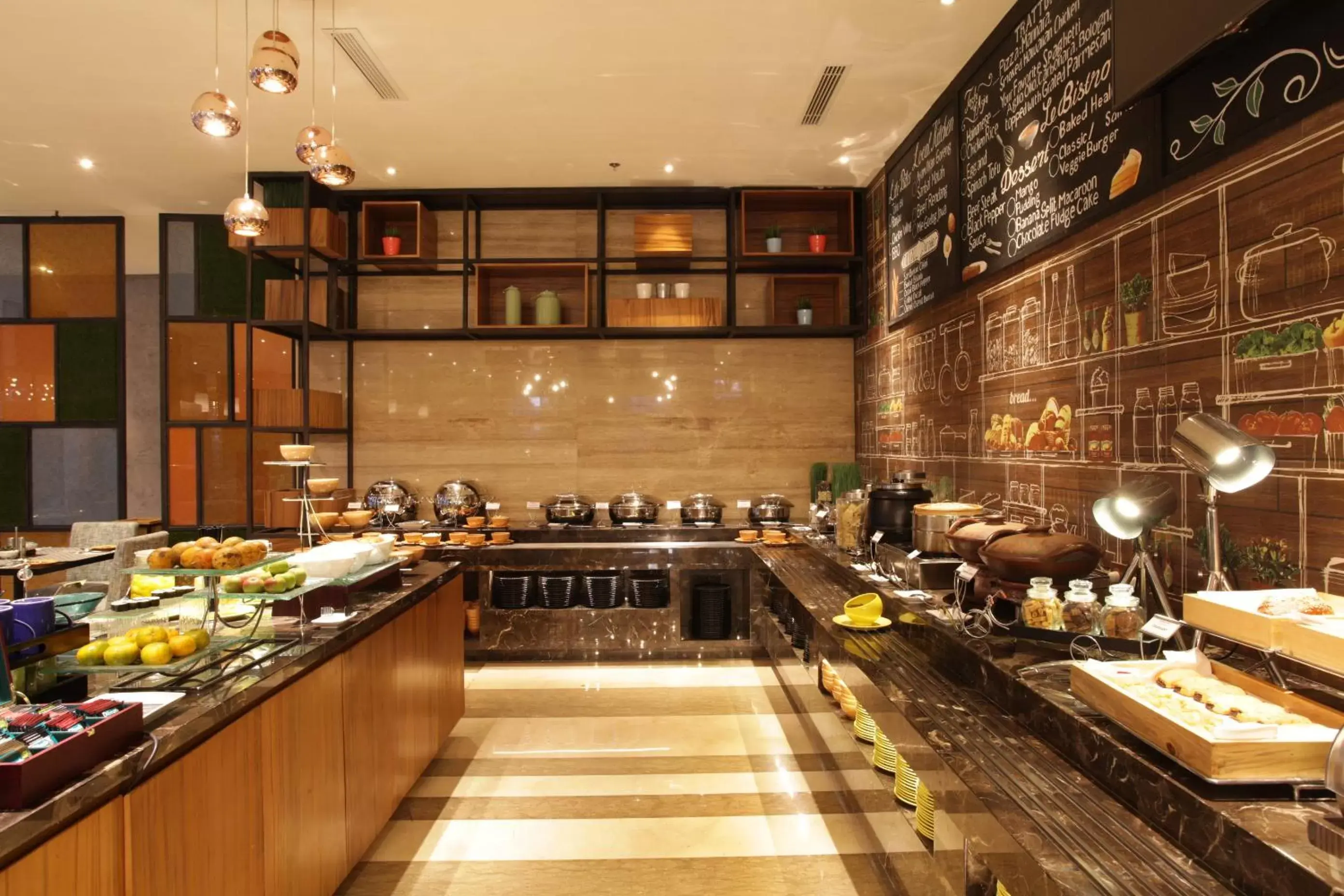 Food, Restaurant/Places to Eat in Mercure Jakarta Cikini