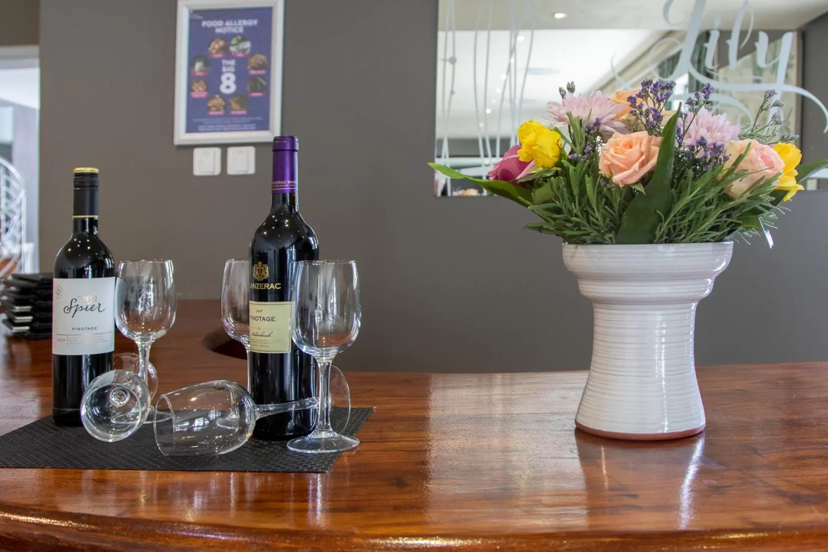 Restaurant/places to eat in MyPond Stenden Hotel