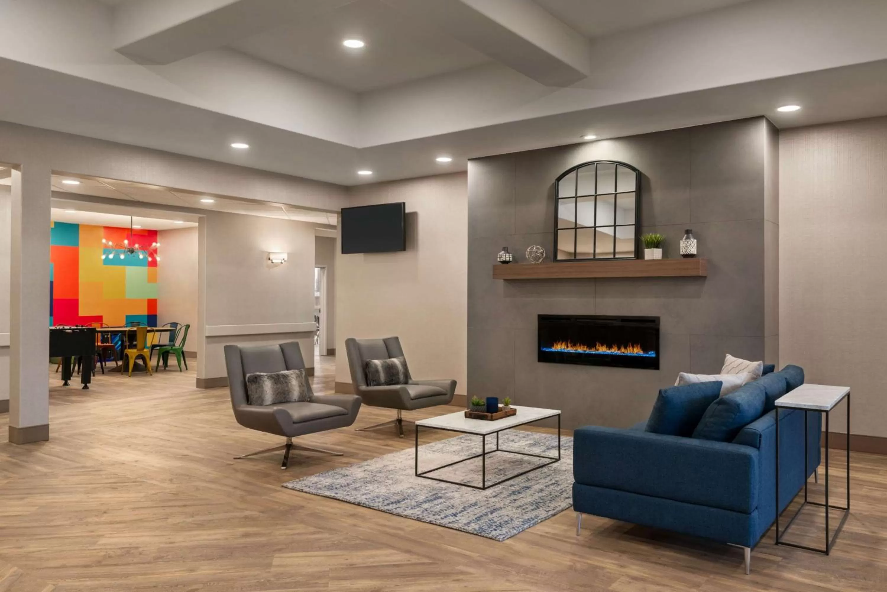 Lobby or reception in Canalta Airdrie