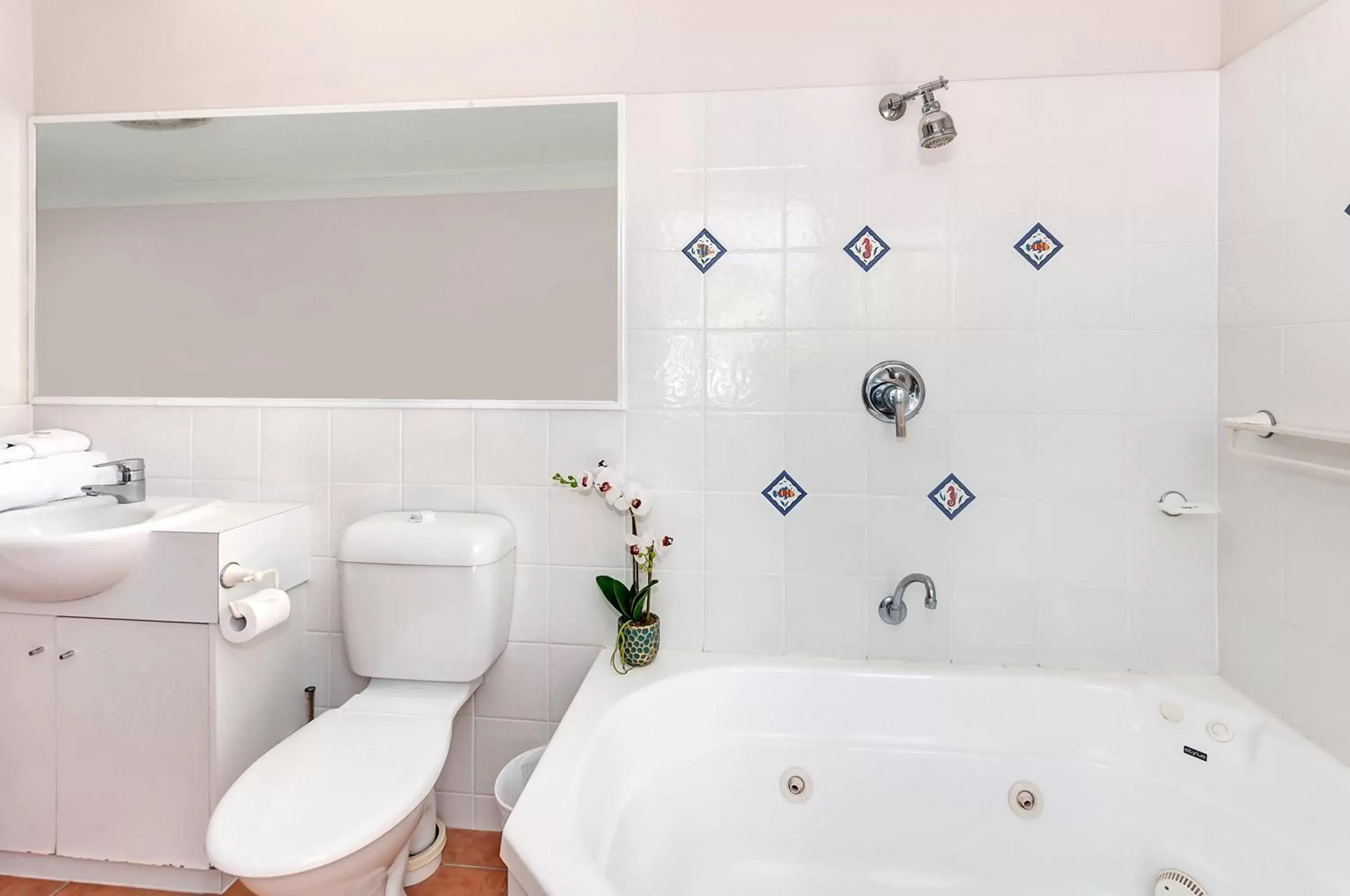 Bathroom in The Villas Palm Cove