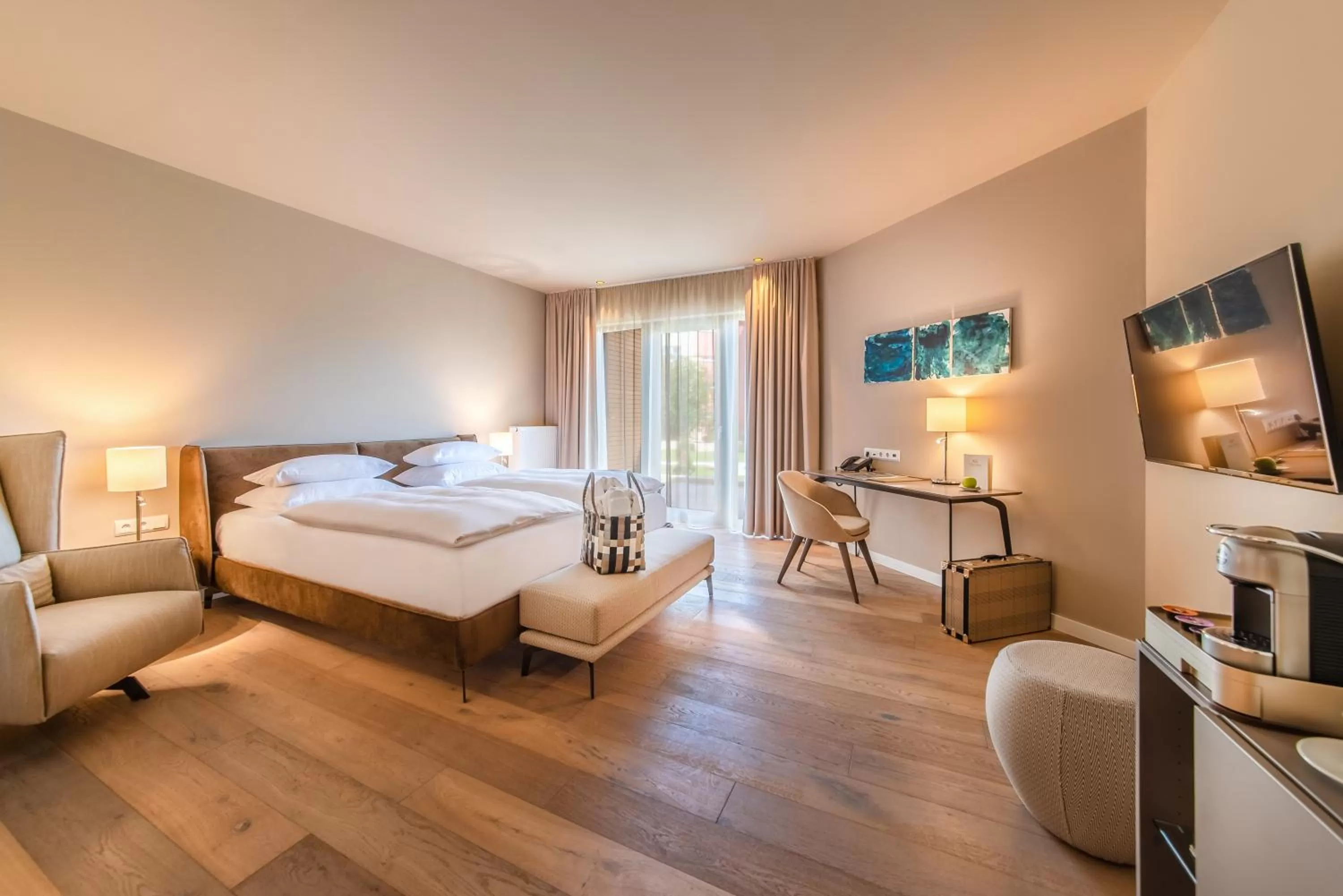 Photo of the whole room, Bed in Hotel Villa Toskana