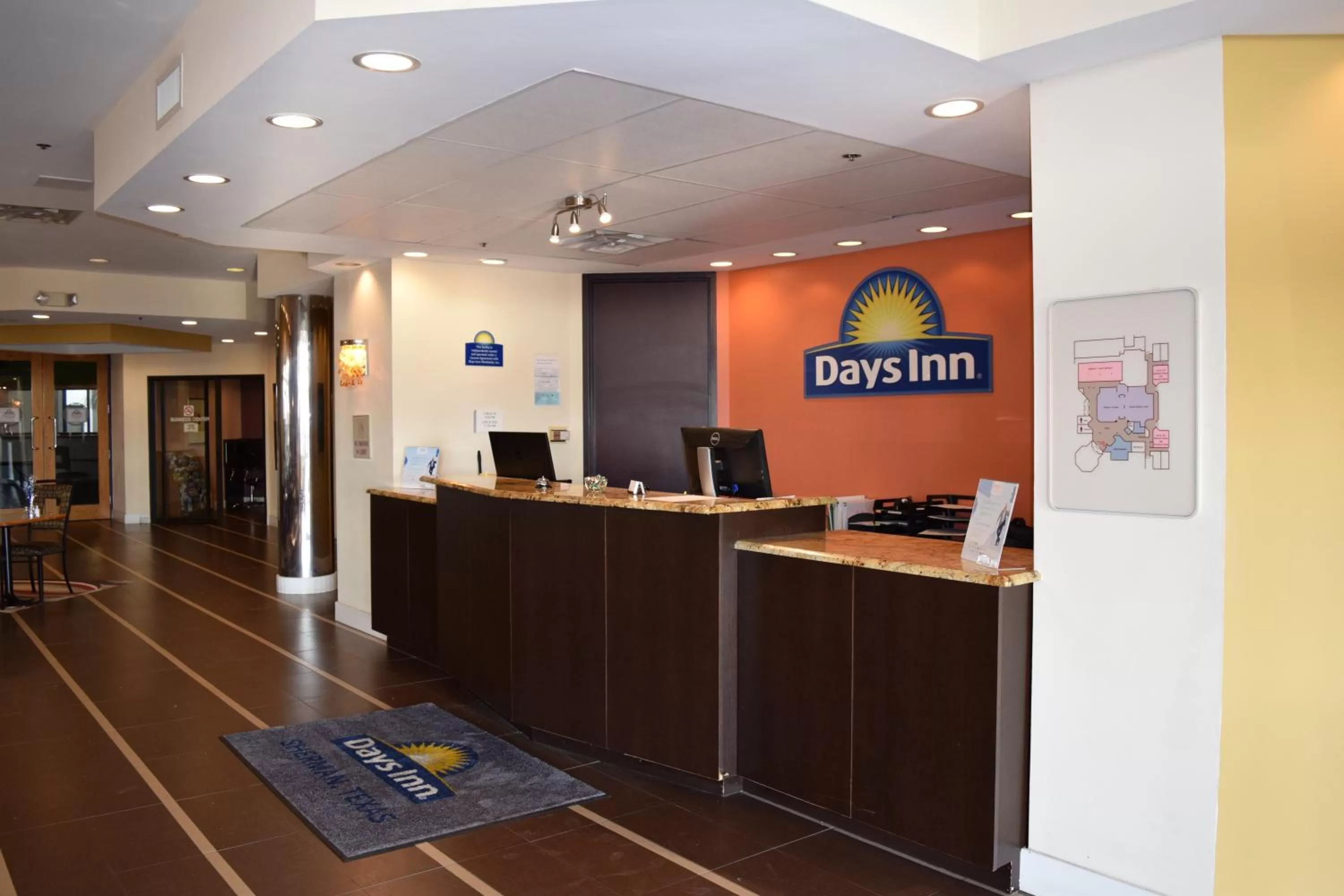 Lobby or reception in Days Inn by Wyndham Sherman