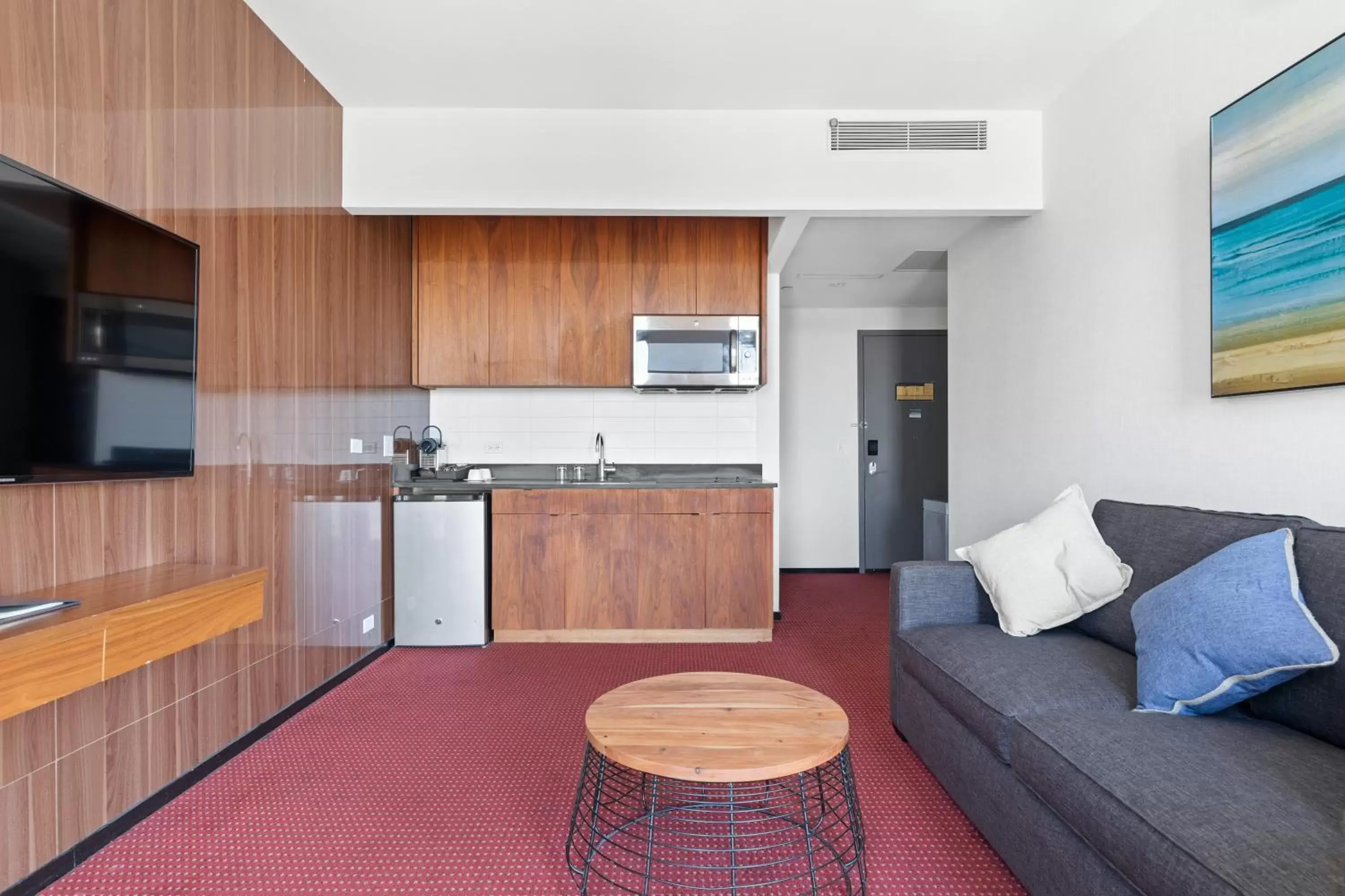 Kitchen/Kitchenette in The Parc Hotel