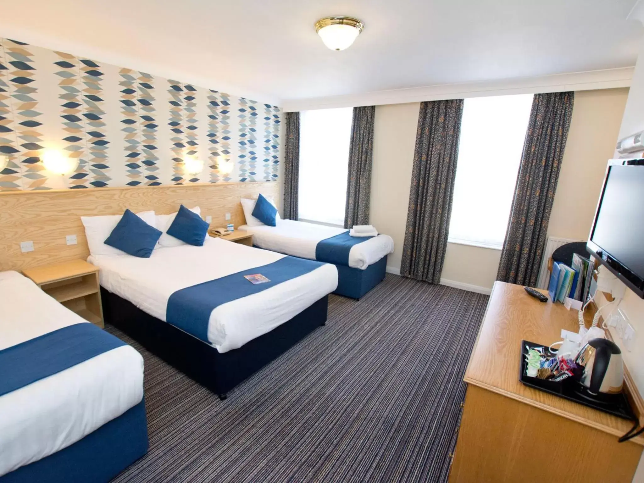 Bed in TLH Derwent Hotel - TLH Leisure, Entertainment and Spa Resort