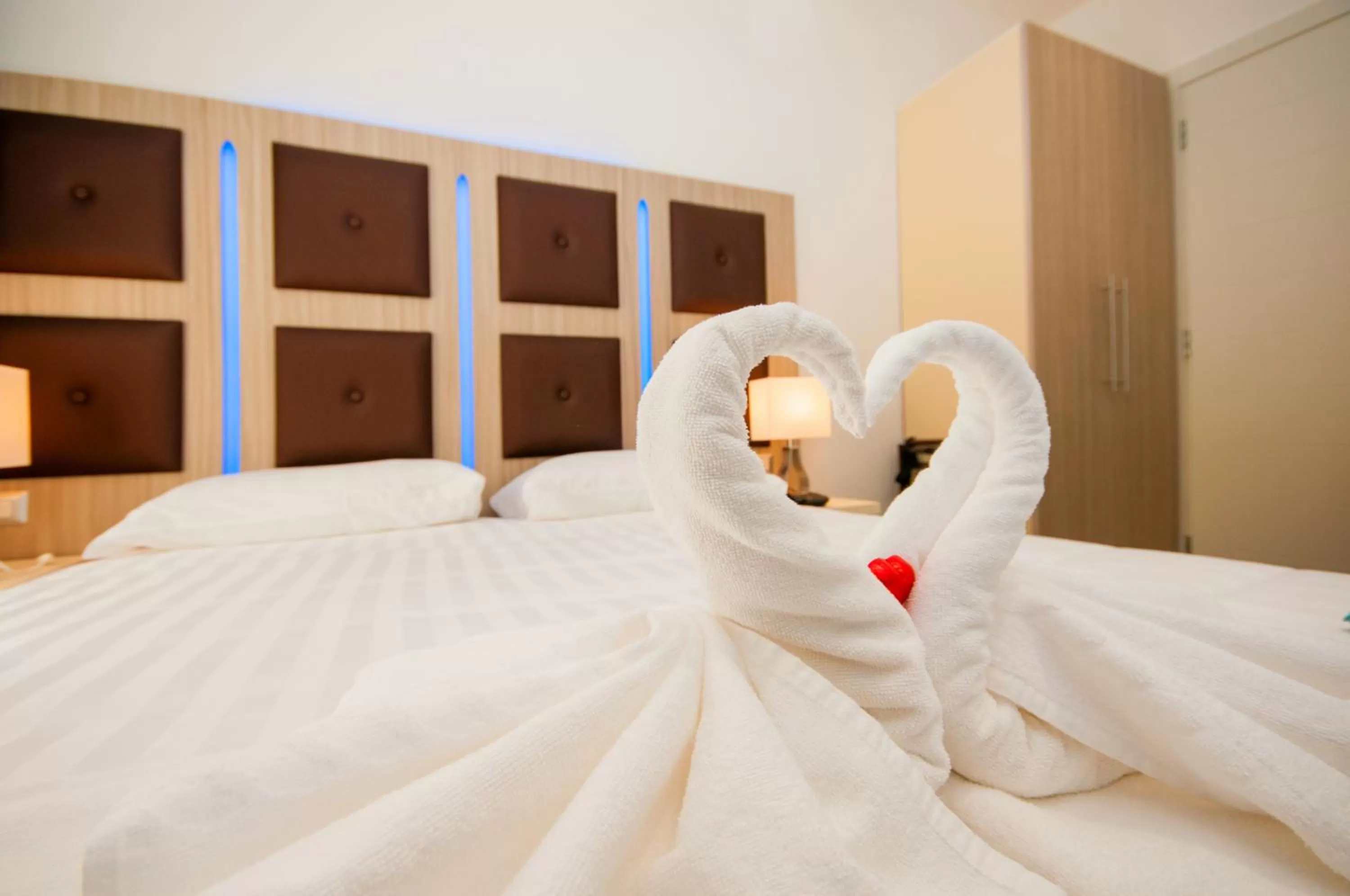 Photo of the whole room, Bed in Vatican Relais Rome Suite