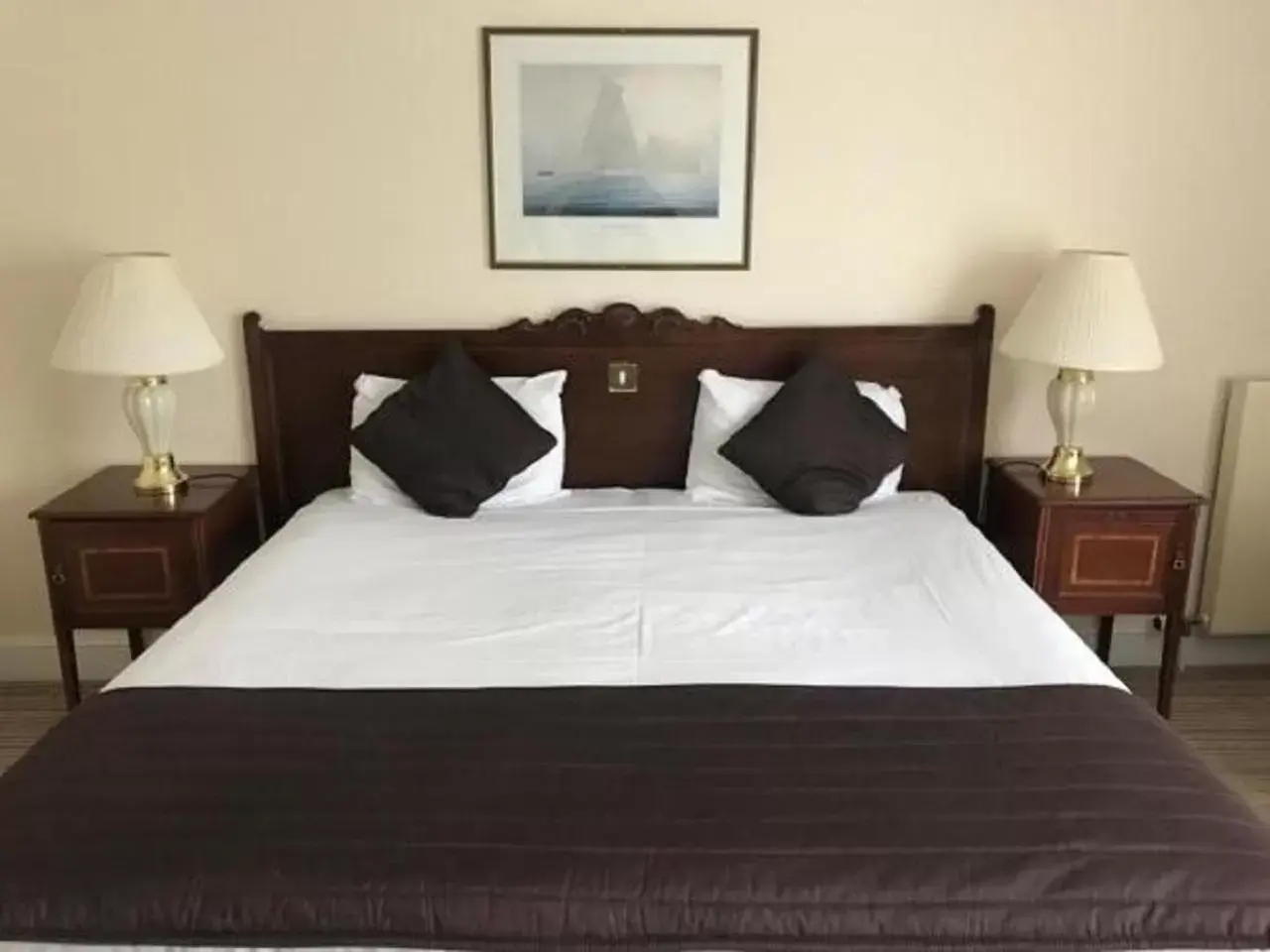 Bed in Bosworth Hall Hotel & Spa