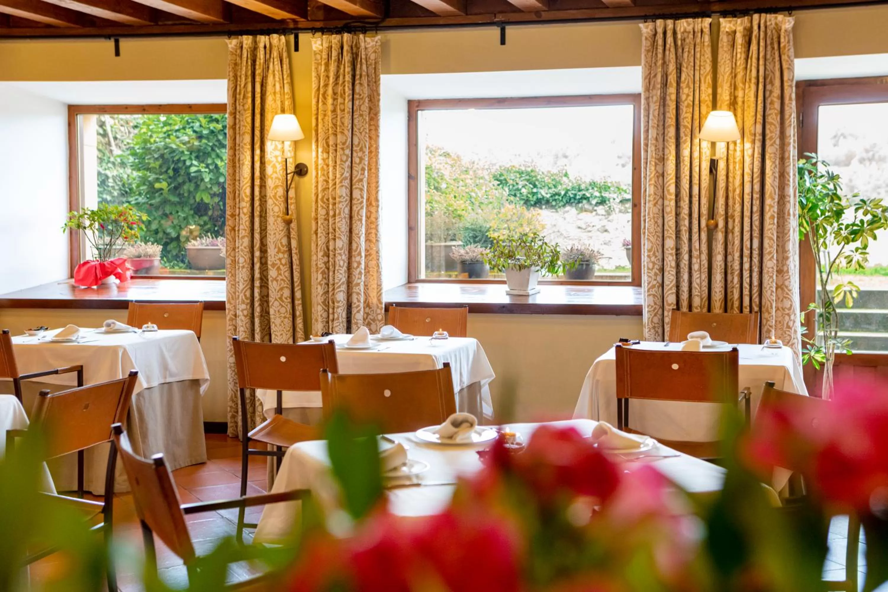 Restaurant/places to eat in Hospederia de Santo Domingo