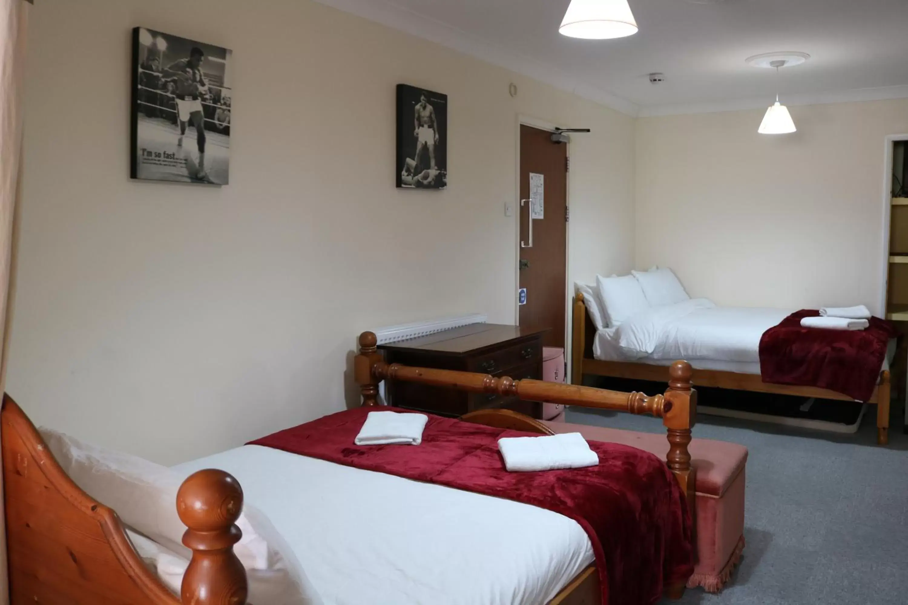 Bedroom, Bed in Littlestone Hotel