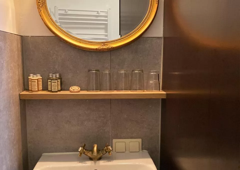 Bathroom in Hotel Lux