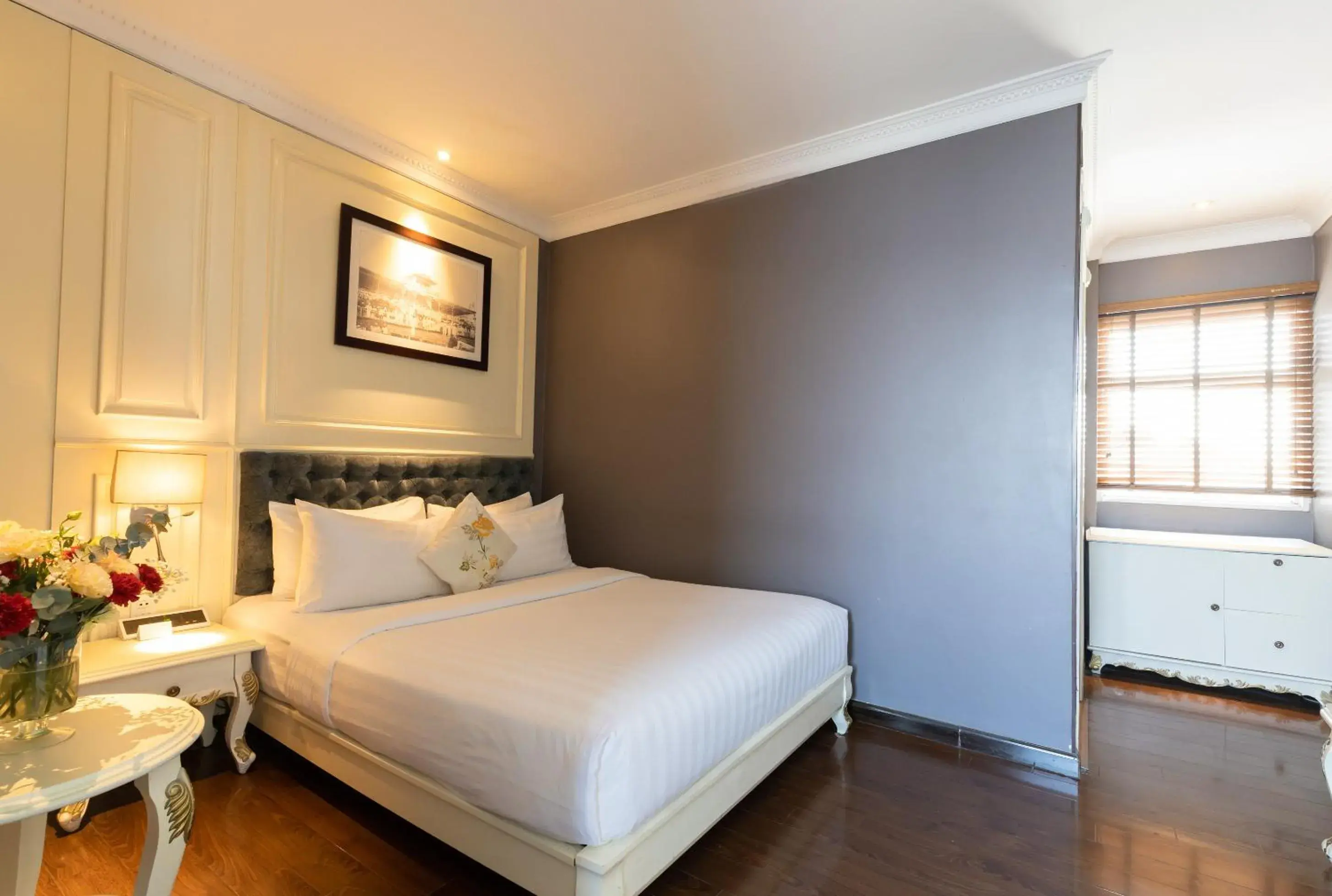 Bedroom, Bed in Silverland Jolie Hotel