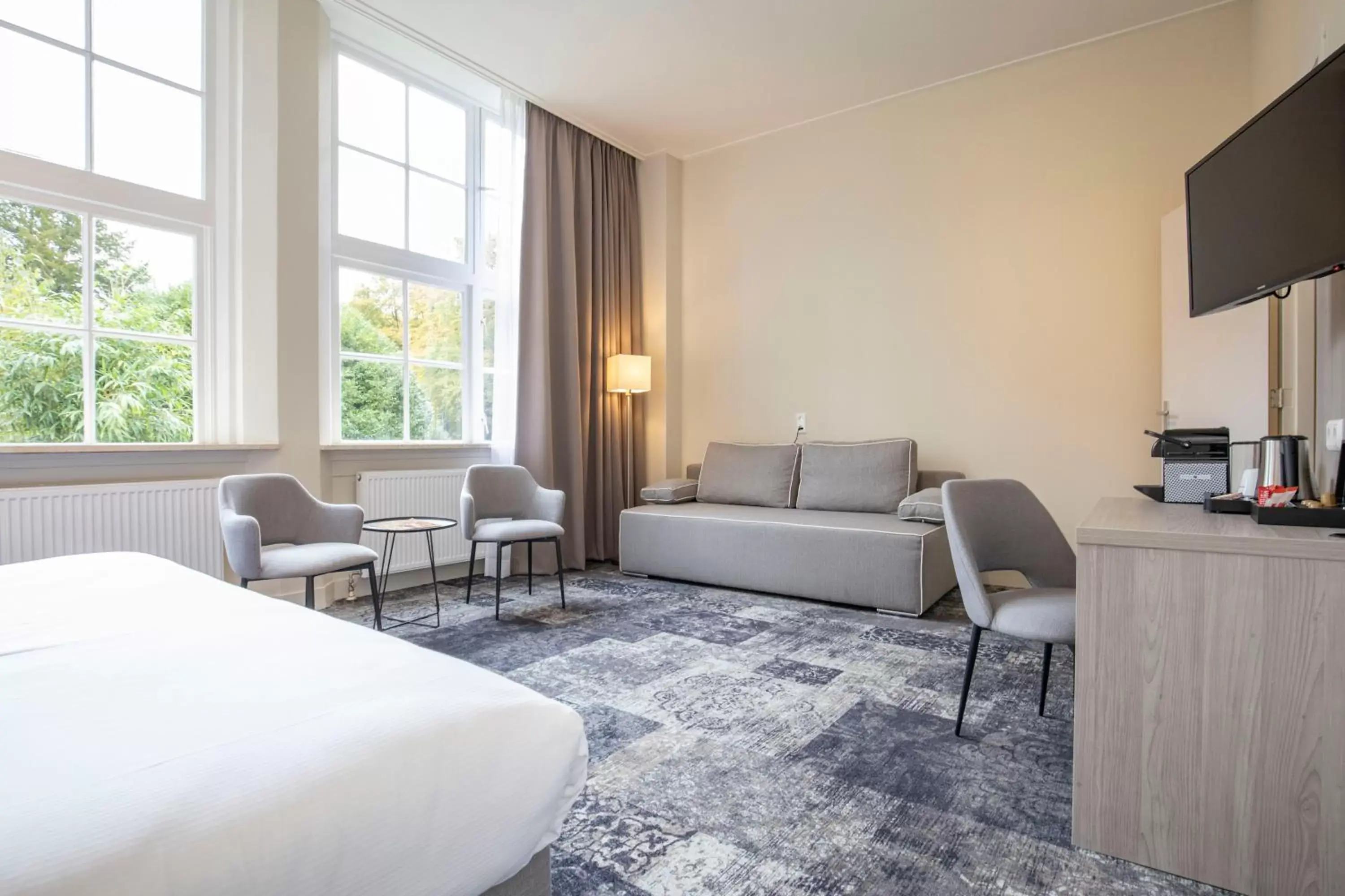 Photo of the whole room, Seating Area in Fletcher Hotel Landgoed Huis te Eerbeek