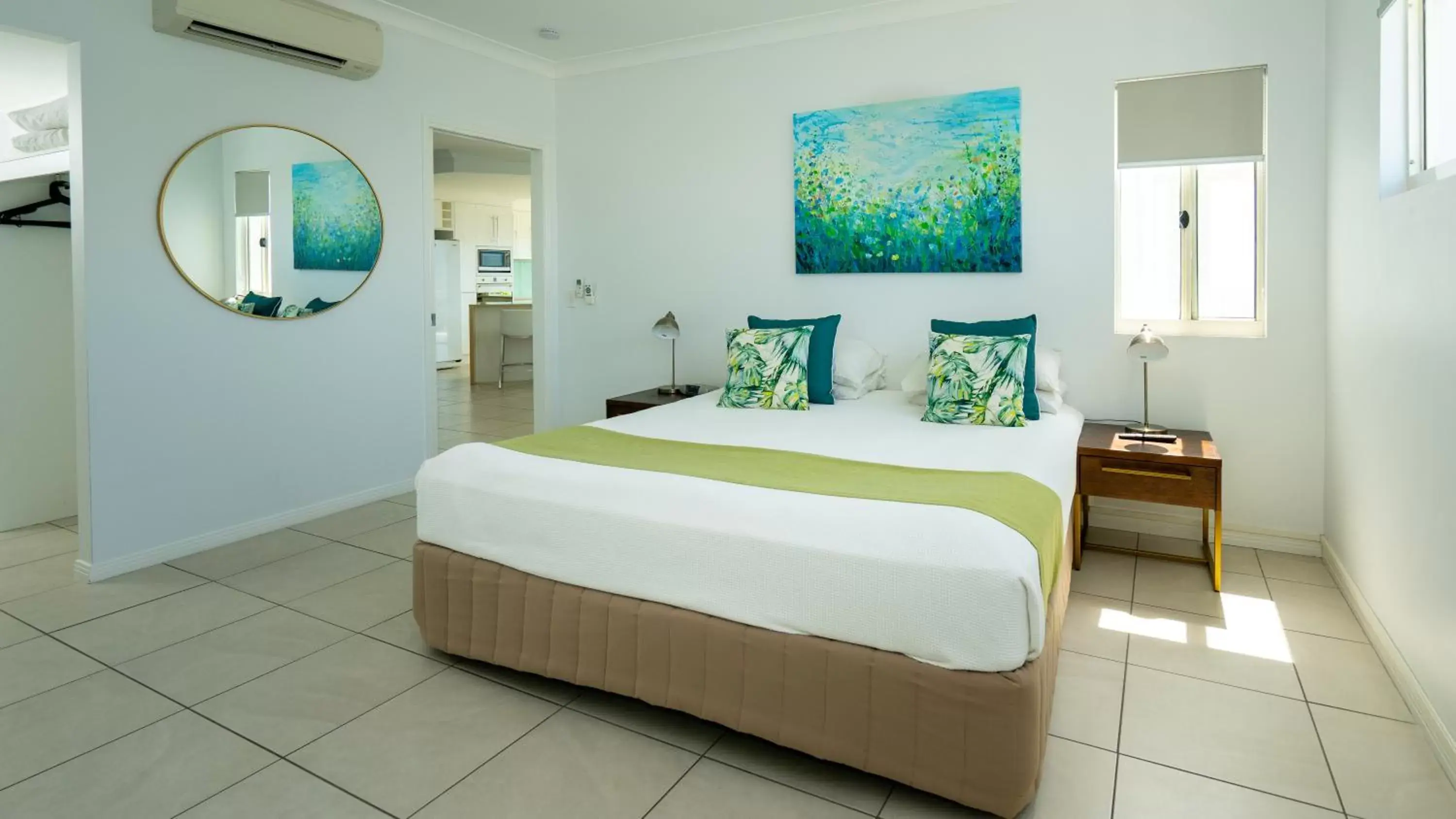 Bedroom, Bed in Waters Edge Apartment Cairns