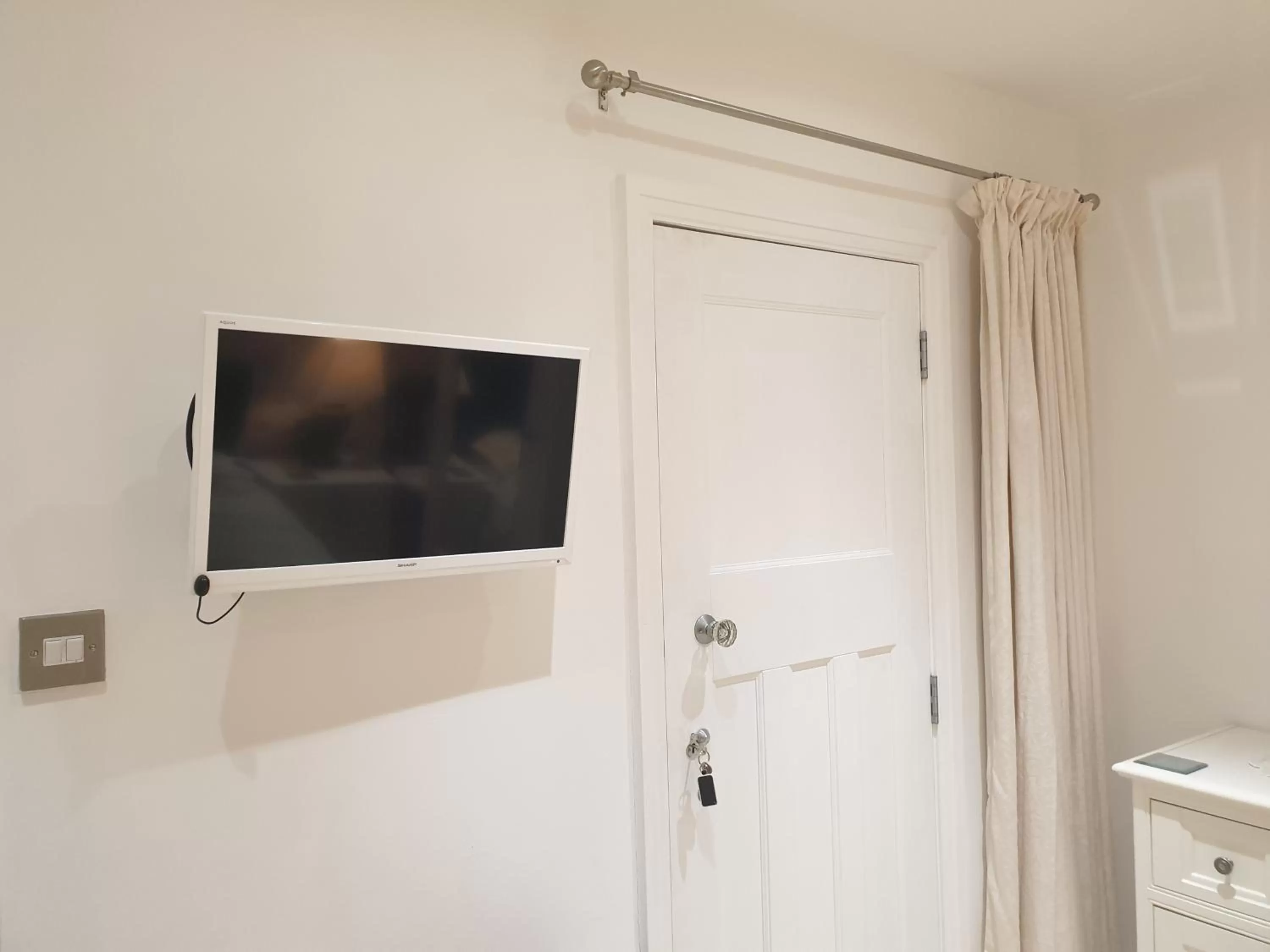 TV and multimedia in Best Area Close to Leeds Centre