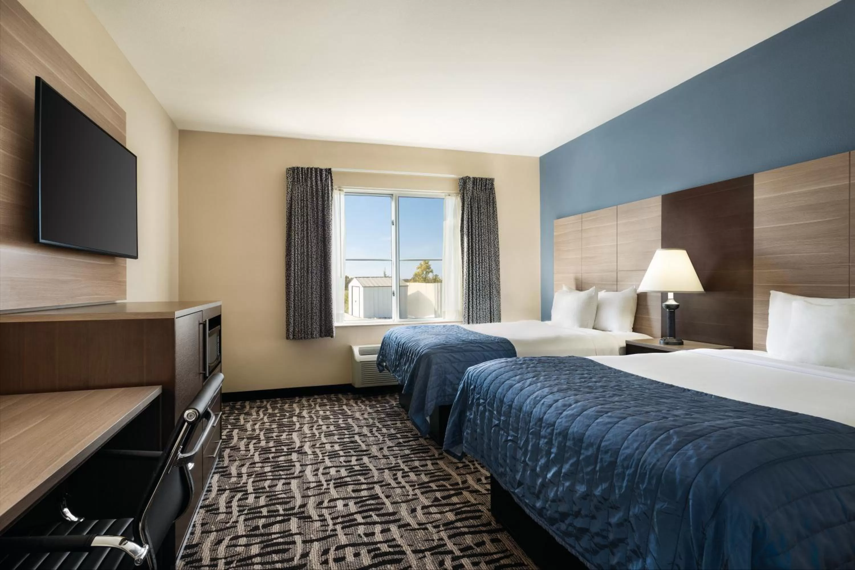 Bed in Baymont by Wyndham Ft. Leonard/Saint Robert