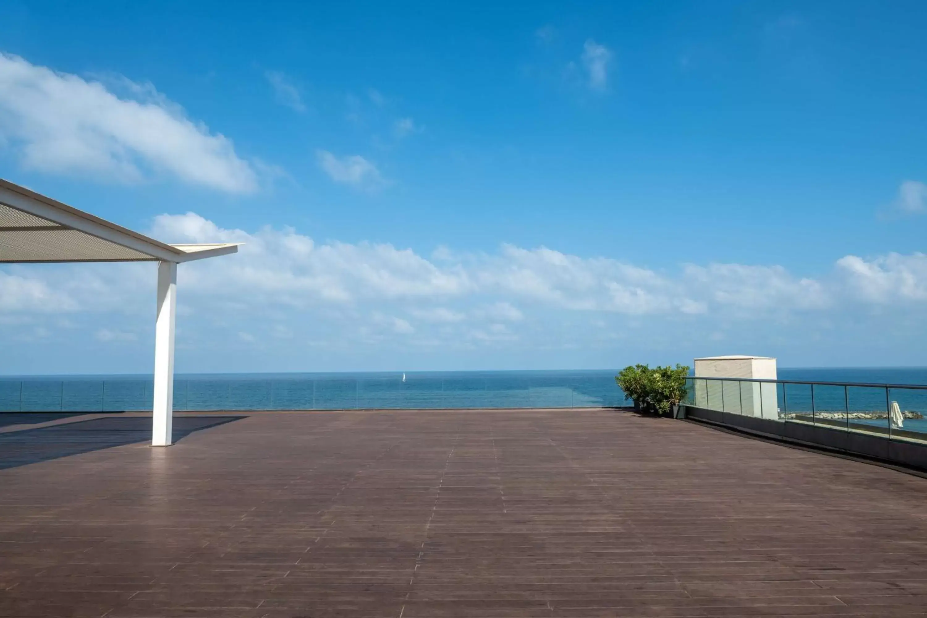 Patio in The Vista At Hilton Tel Aviv