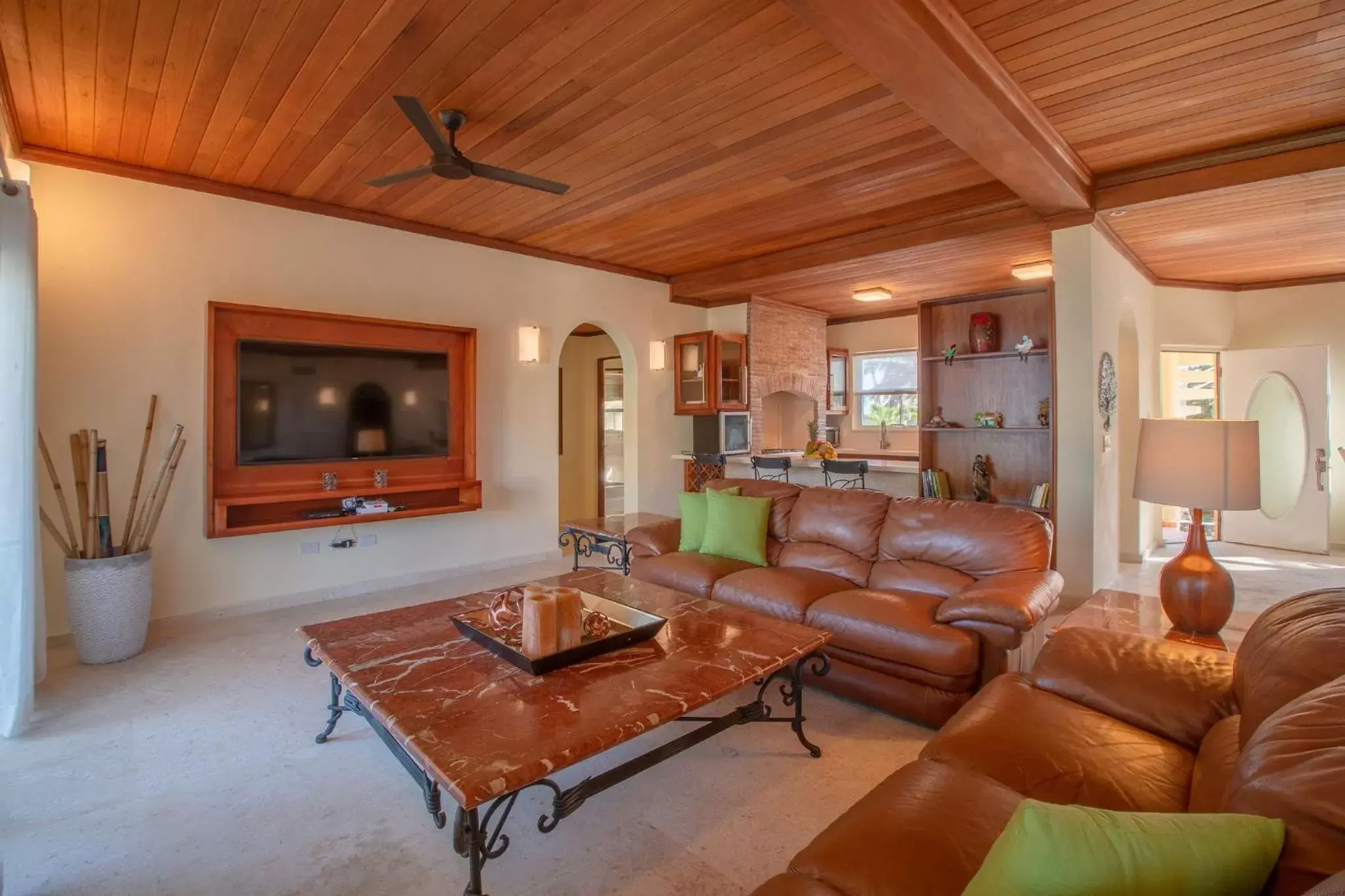 Living room, Seating Area in Velero Beach Resort