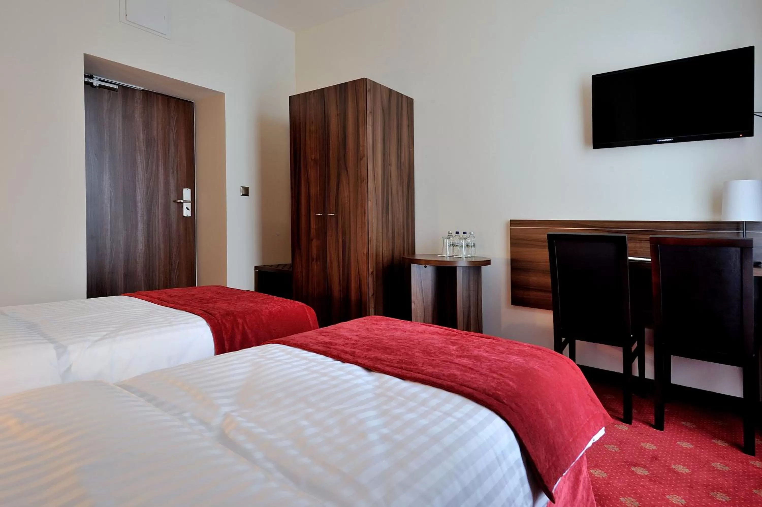 Bedroom, Bed in Hotel Centrum Sosnowiec