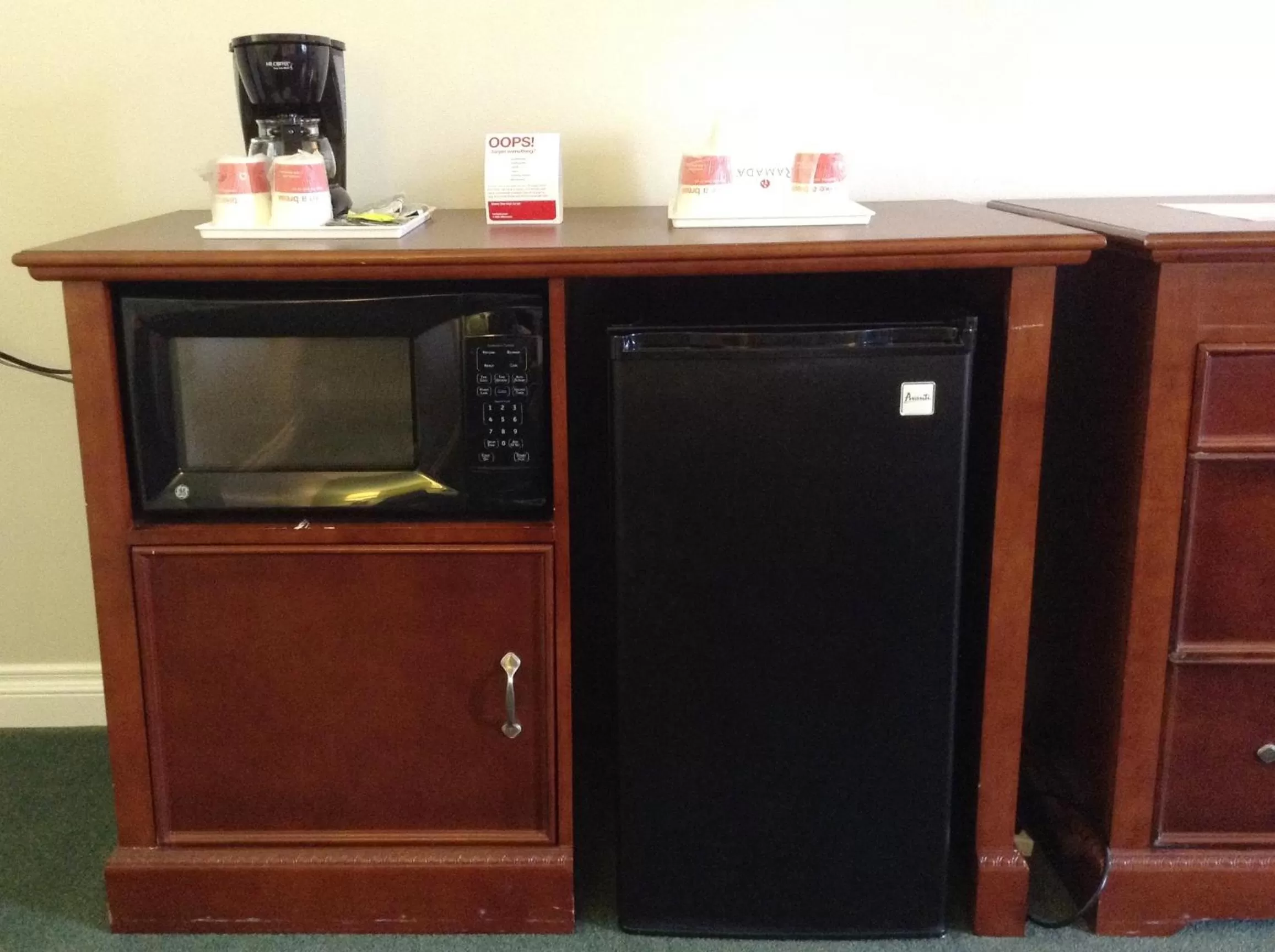 TV and multimedia in Ramada by Wyndham Oceanside