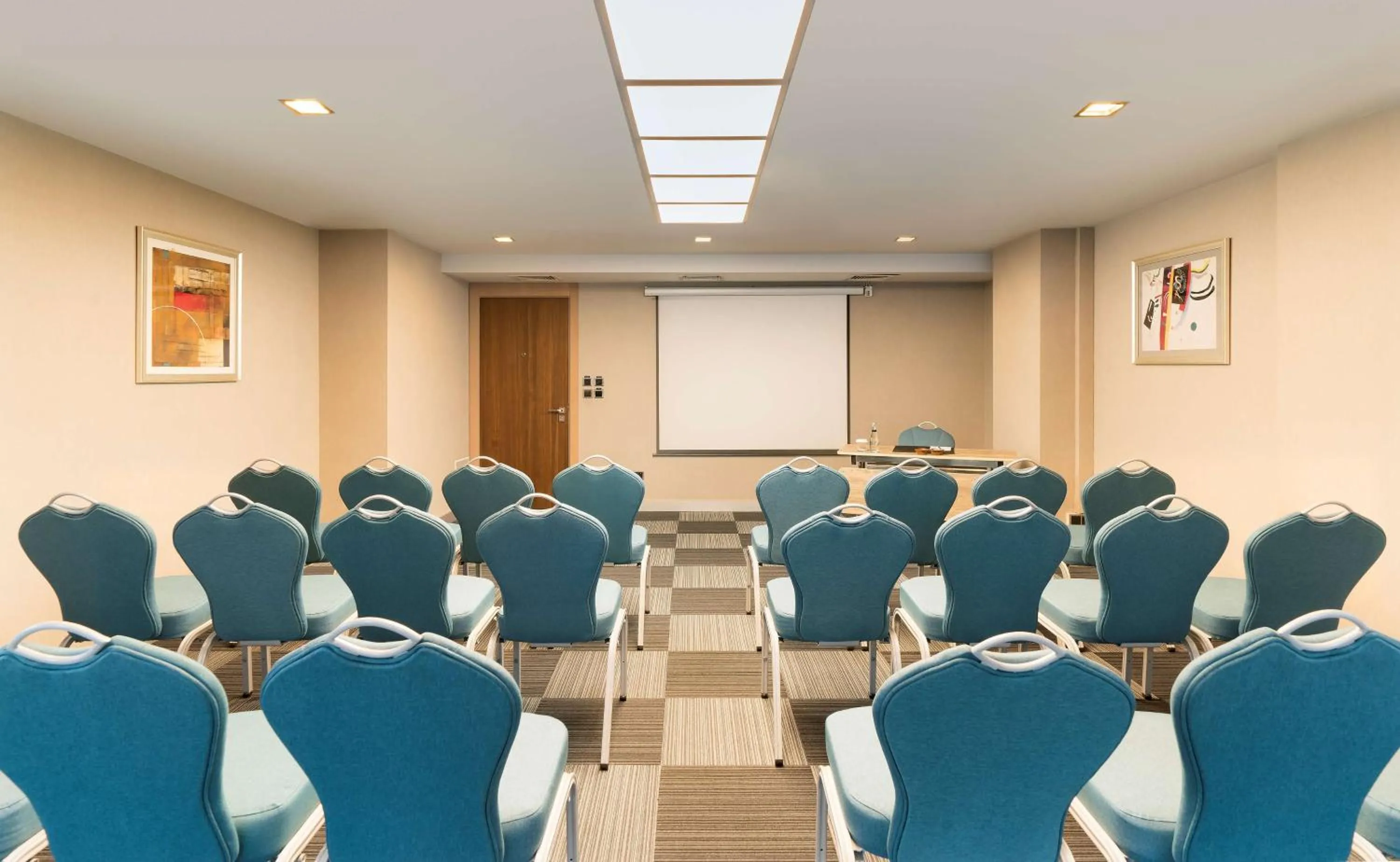 Meeting/conference room in Radisson Blu Ankara