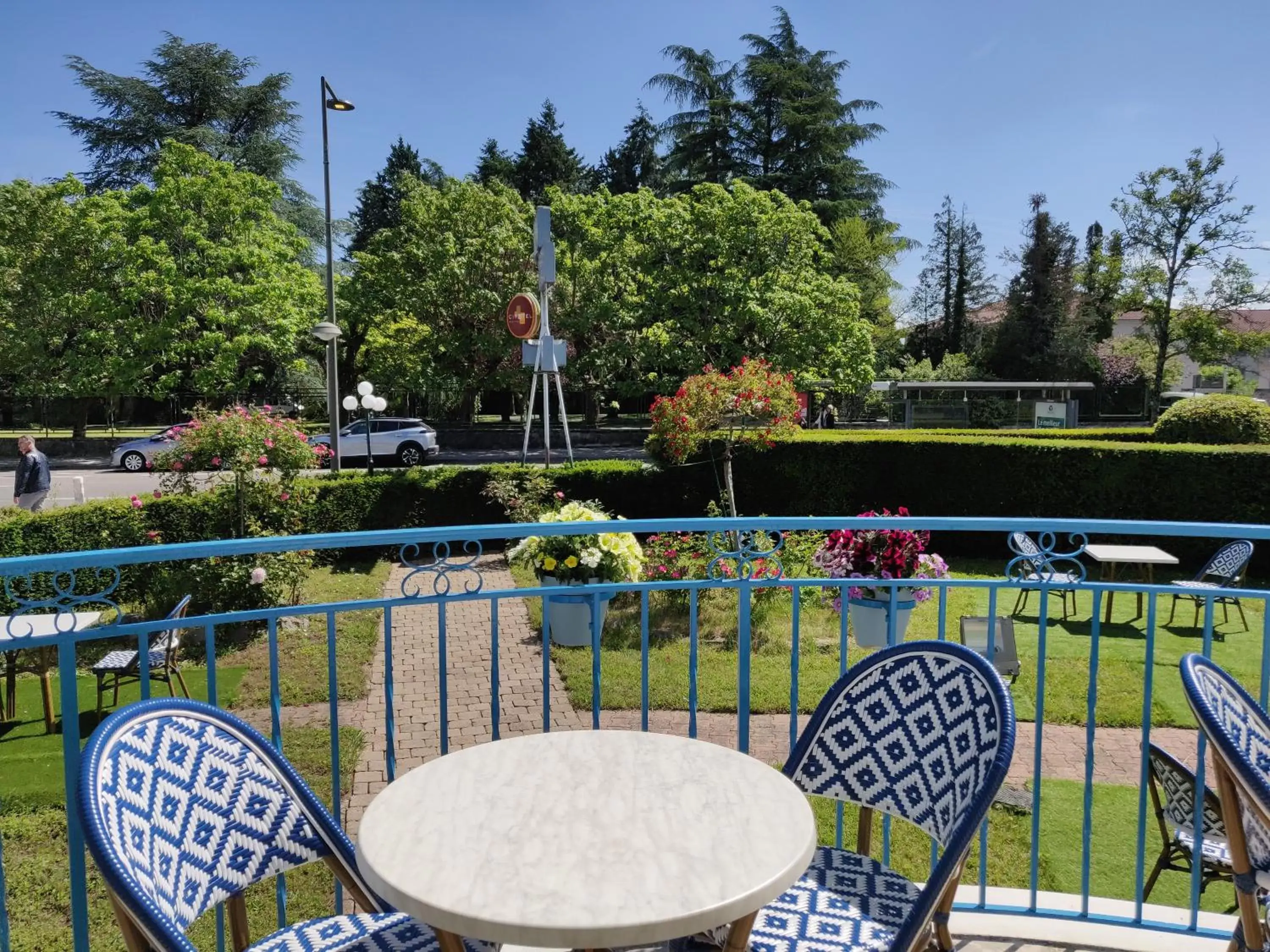 Balcony/Terrace in Cit'Hotel Le Logis De Brou