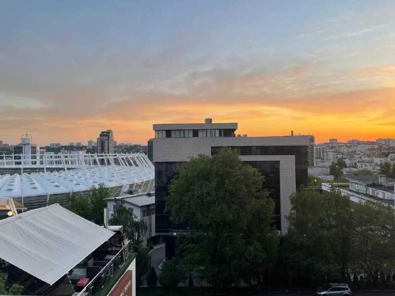 Restaurant/places to eat in Olympic Hotel