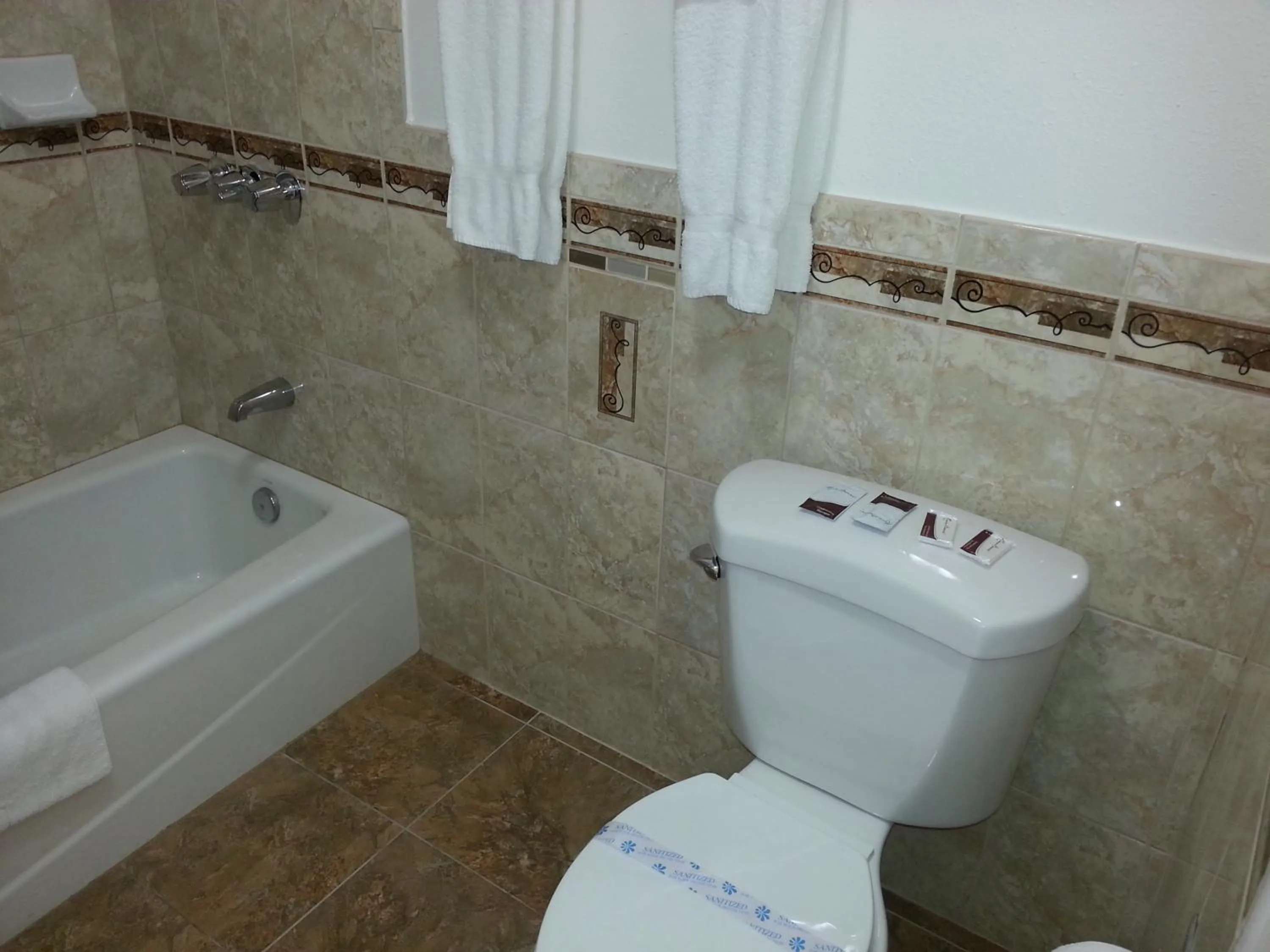 Toilet in Tower Motel Long Beach