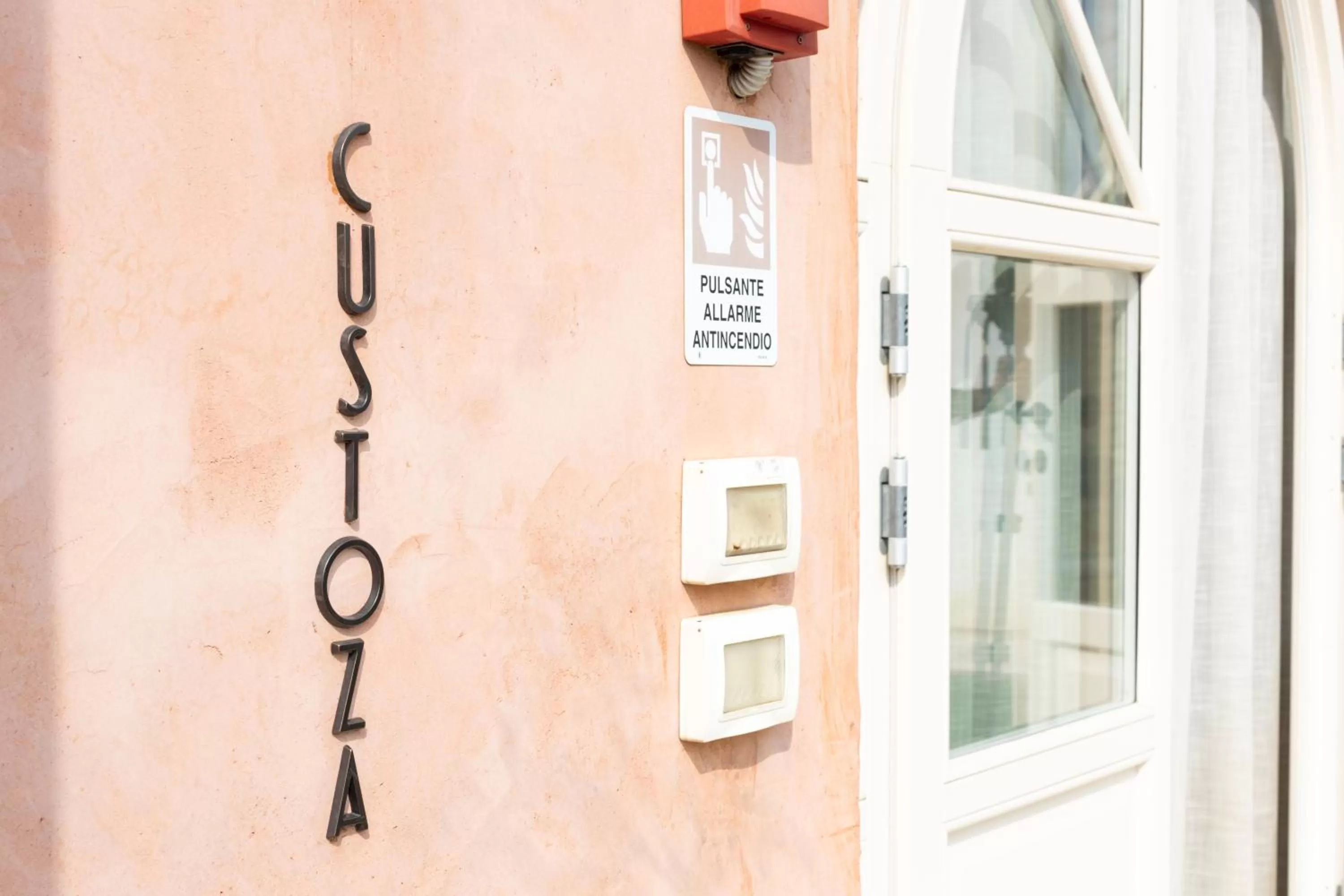 Facade/entrance in Residence Corte San Carlo