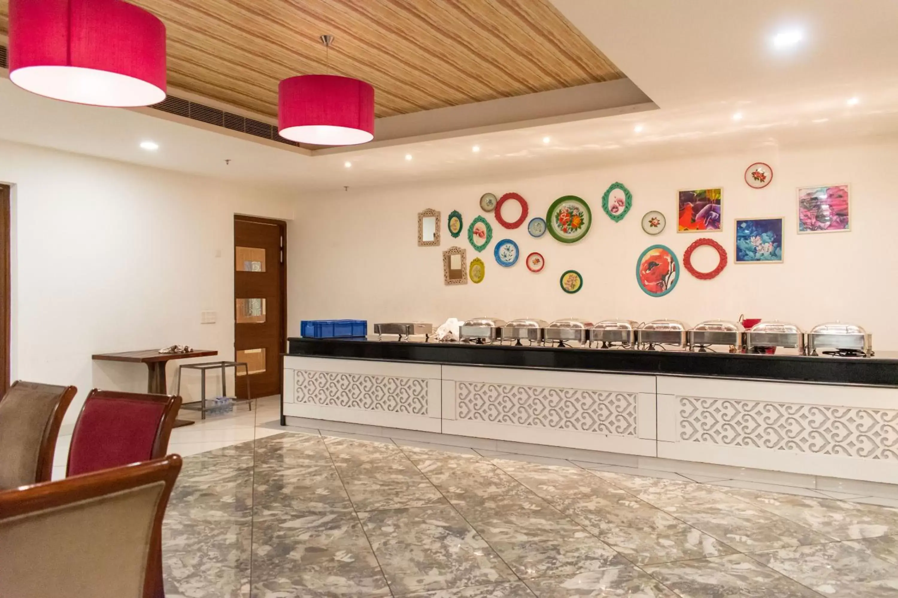 Restaurant/places to eat in Grand Hotel Nawanshahr Restaurant/places to eat in Grand Hotel Nawanshahr