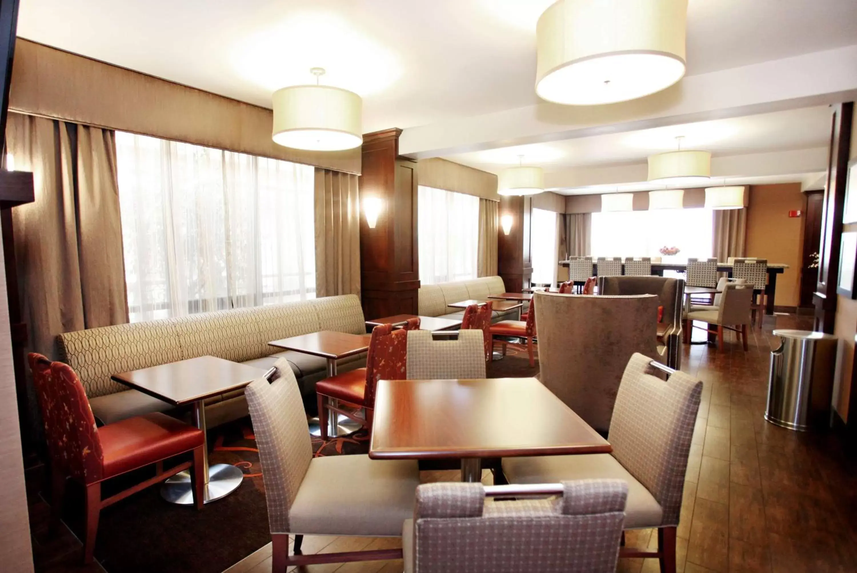 Dining area, Restaurant/Places to Eat in Hampton Inn Salt Lake City-North