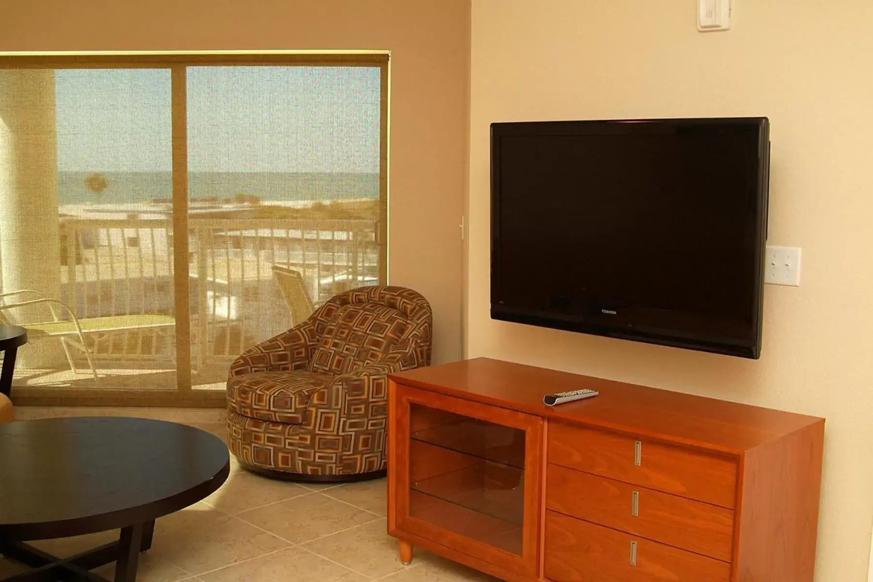 TV and multimedia, TV/Entertainment Center in Crystal Palms Beach Resort