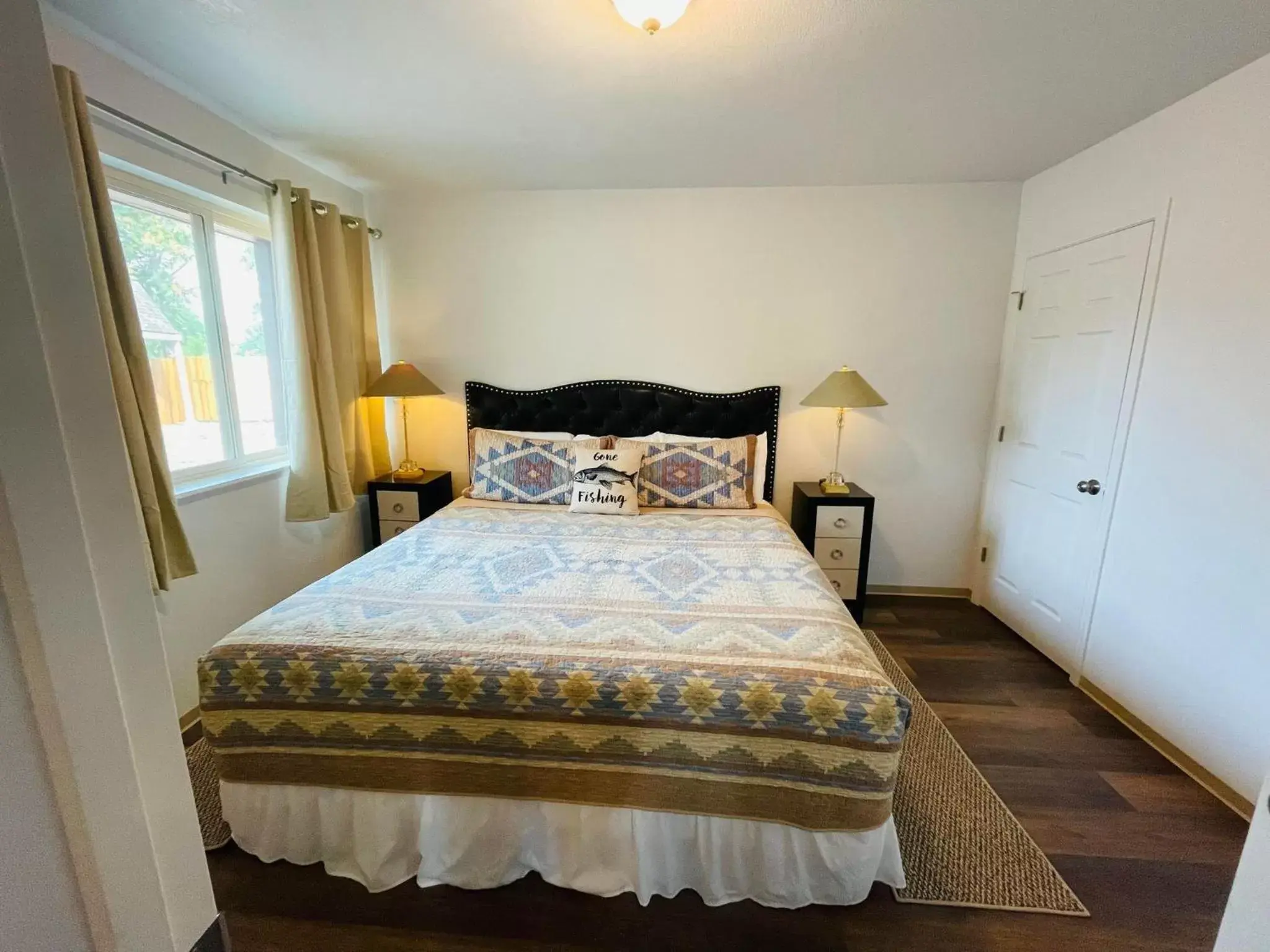 Bed in Riverfront Lodging Bed in Riverfront Lodging