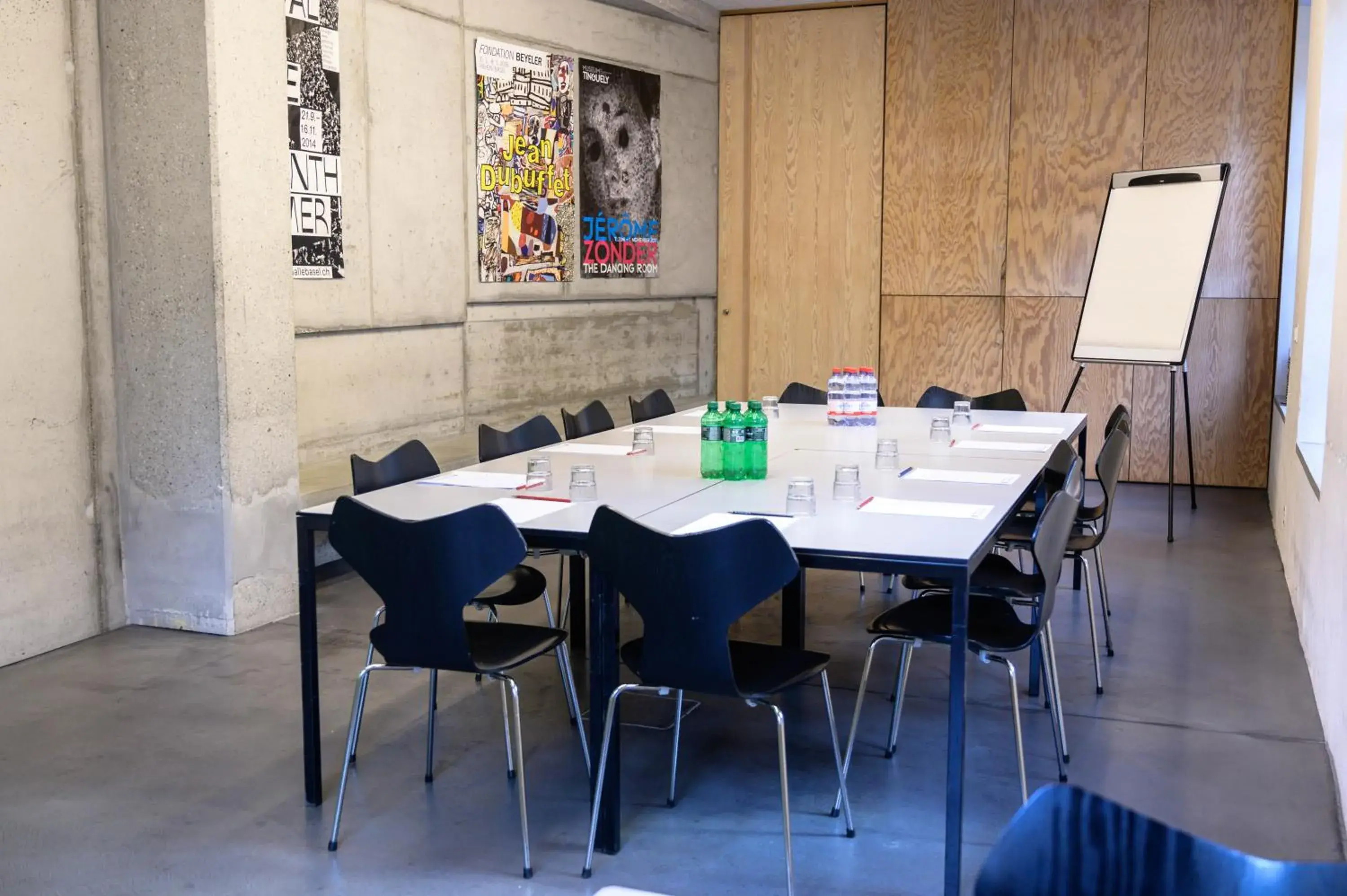 Meeting/conference room in Basel Youth Hostel