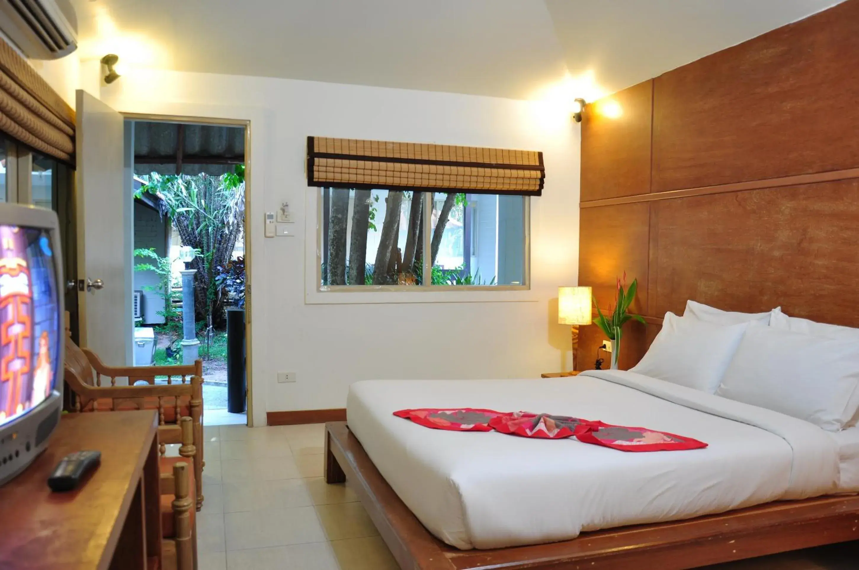 Bedroom, Bed in Sunshine Garden Resort - SHA Extra Plus