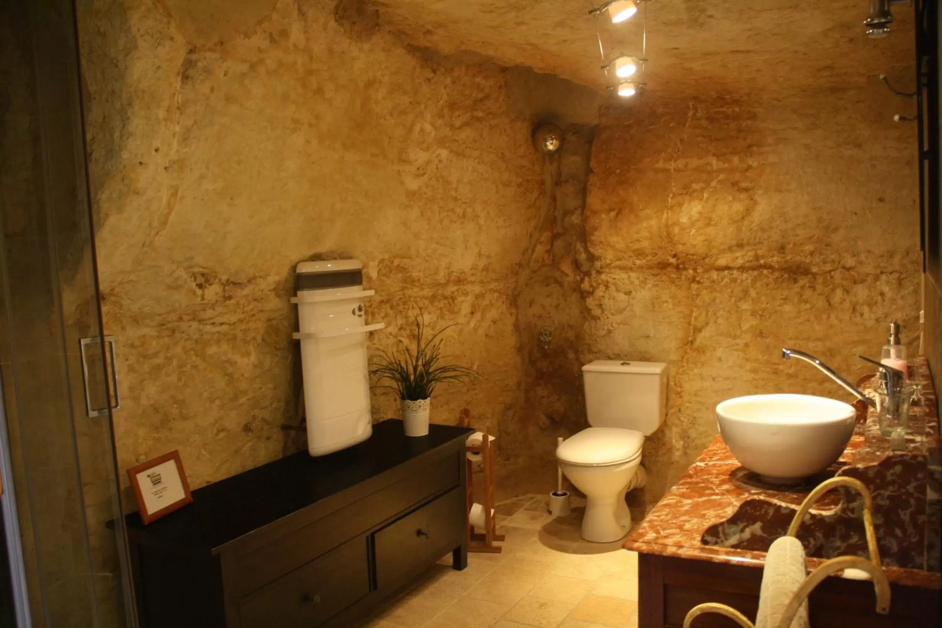 Bathroom in Clos Mariotte