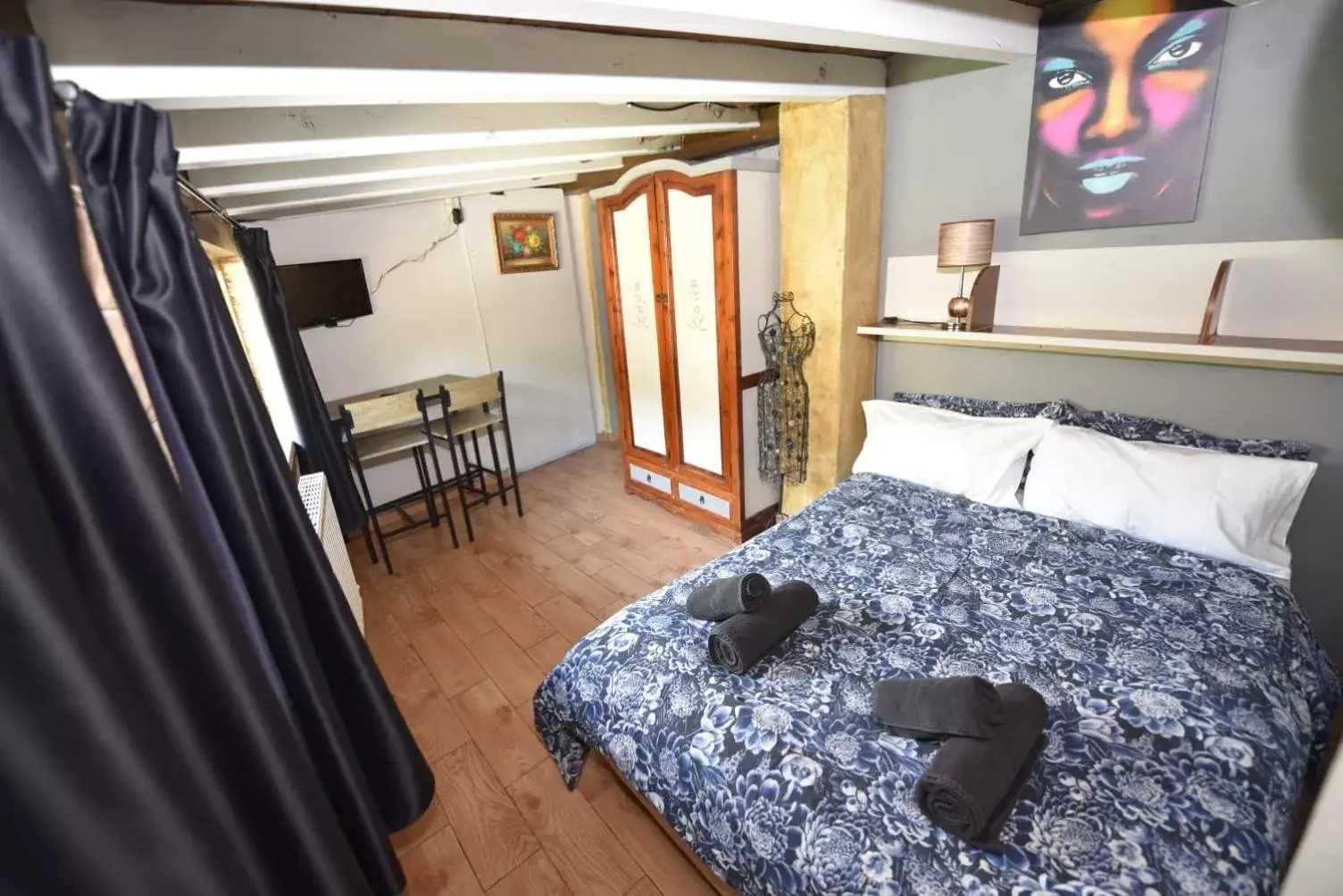 Two-Bedroom Apartment (4 Adults) in Hotel Rural el Castillo Two-Bedroom Apartment (4 Adults) in Hotel Rural el Castillo