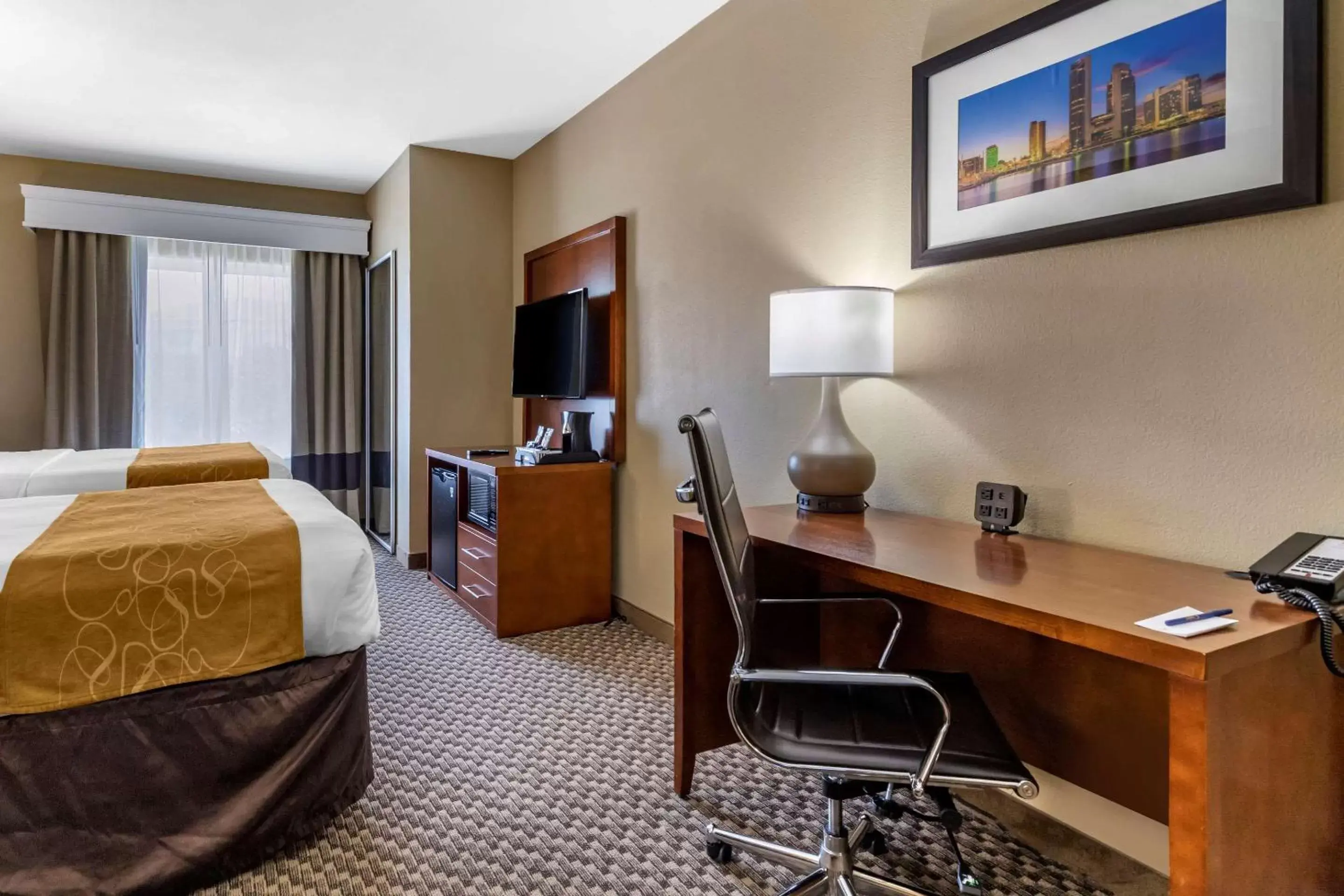 Photo of the whole room, TV/Entertainment Center in Comfort Suites Near Texas A&M Corpus Christi