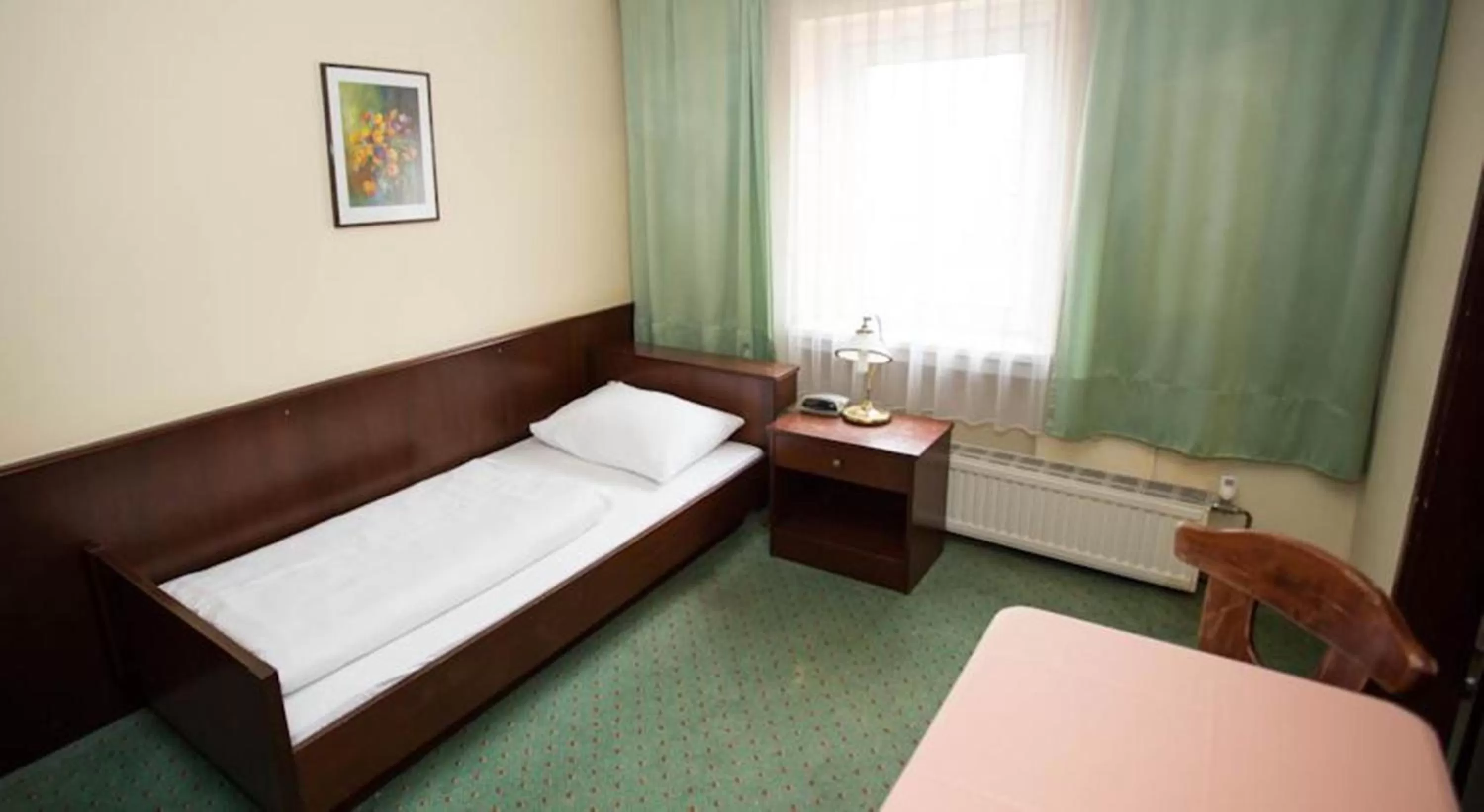 Bed in Hotel Hadrigan